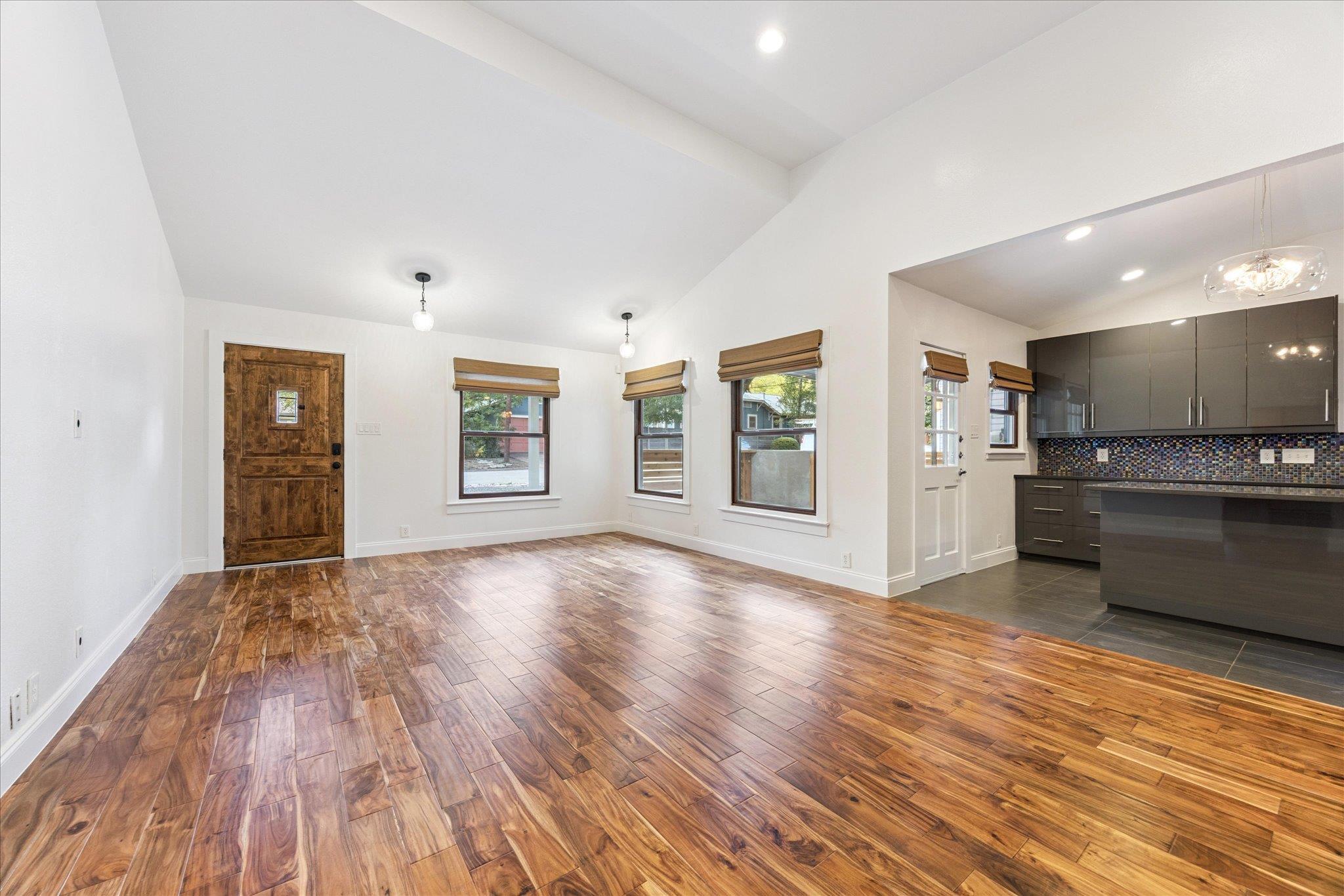 1106 Fairmount Ave, Austin, TX 78704