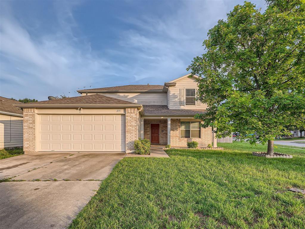 215 Spruce Dr, Kyle, TX 78640