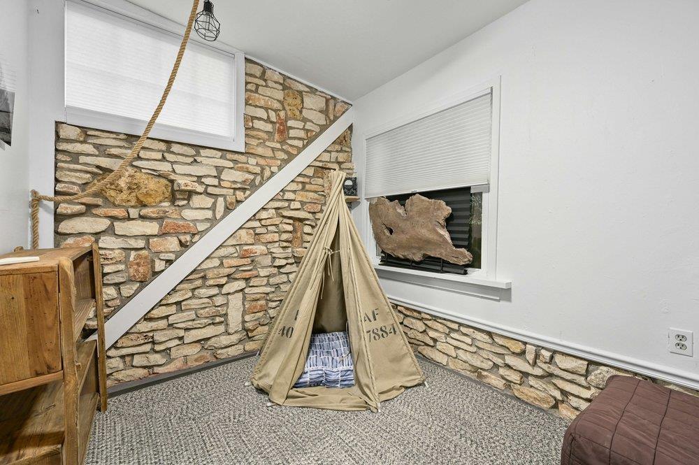 525 Barton Blvd, Austin, TX 78704