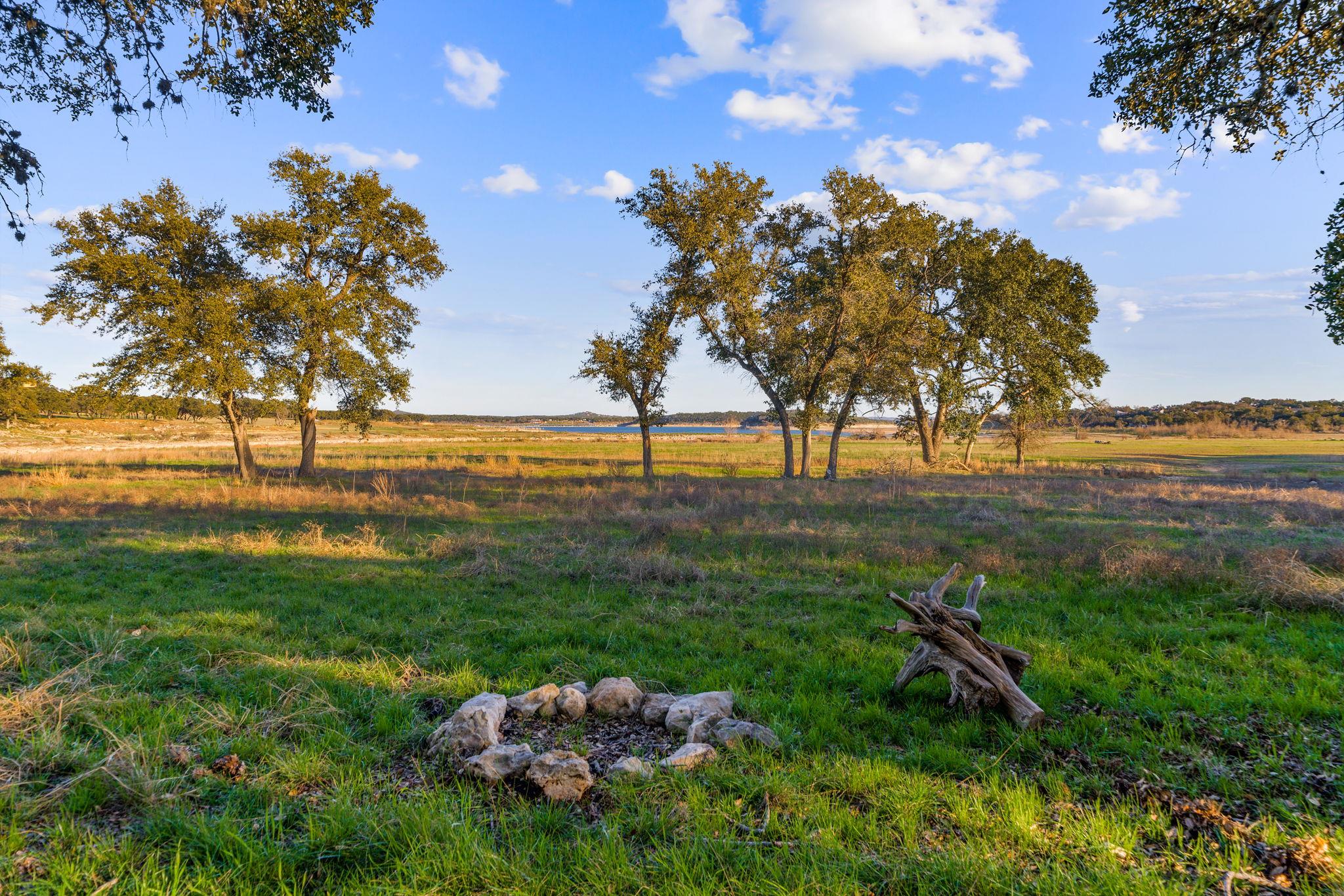 539 Clay Ridge Rdg, Canyon Lake, TX 78133