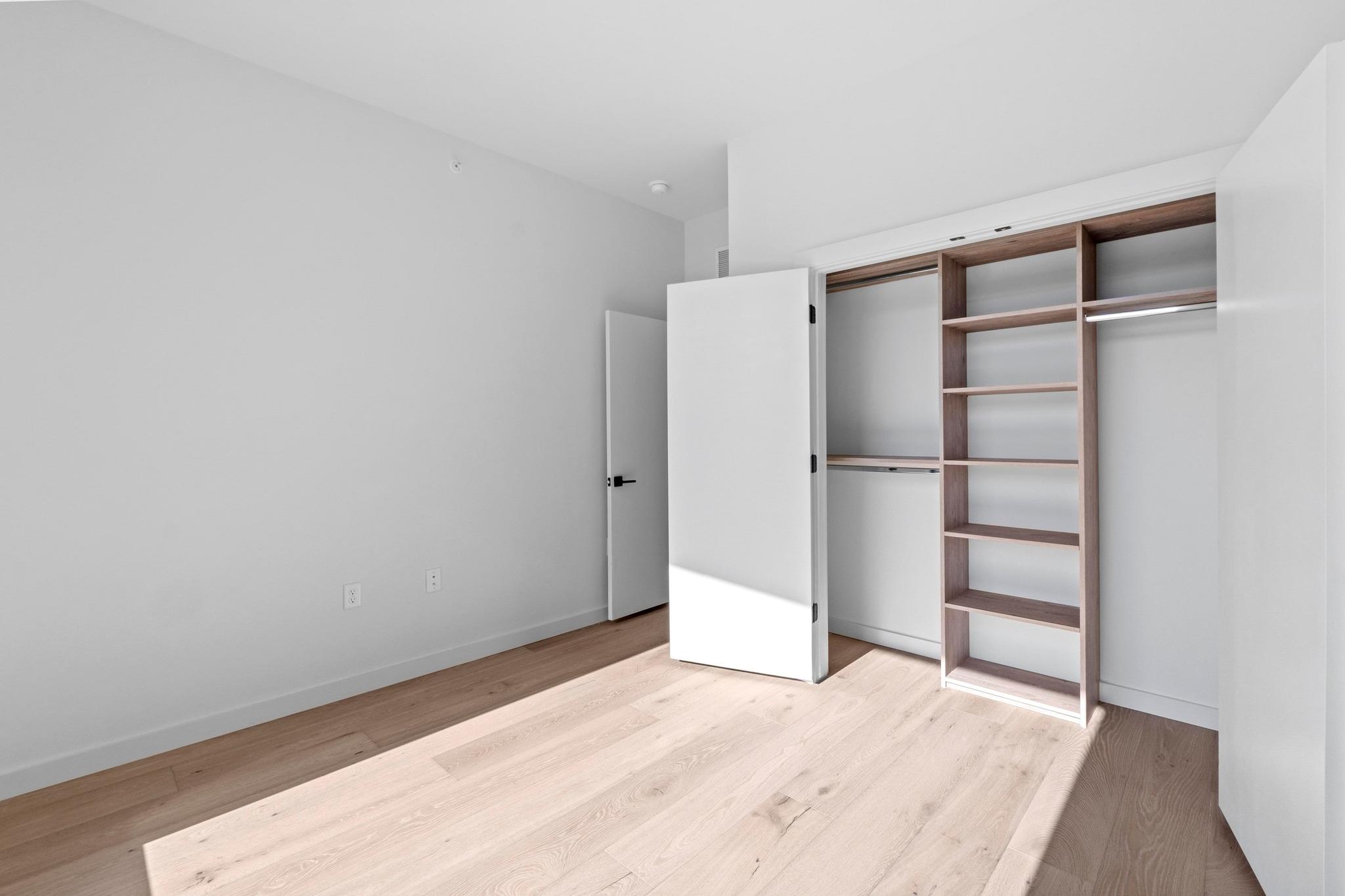 2209 S 1st St # 122, Austin, TX 78704