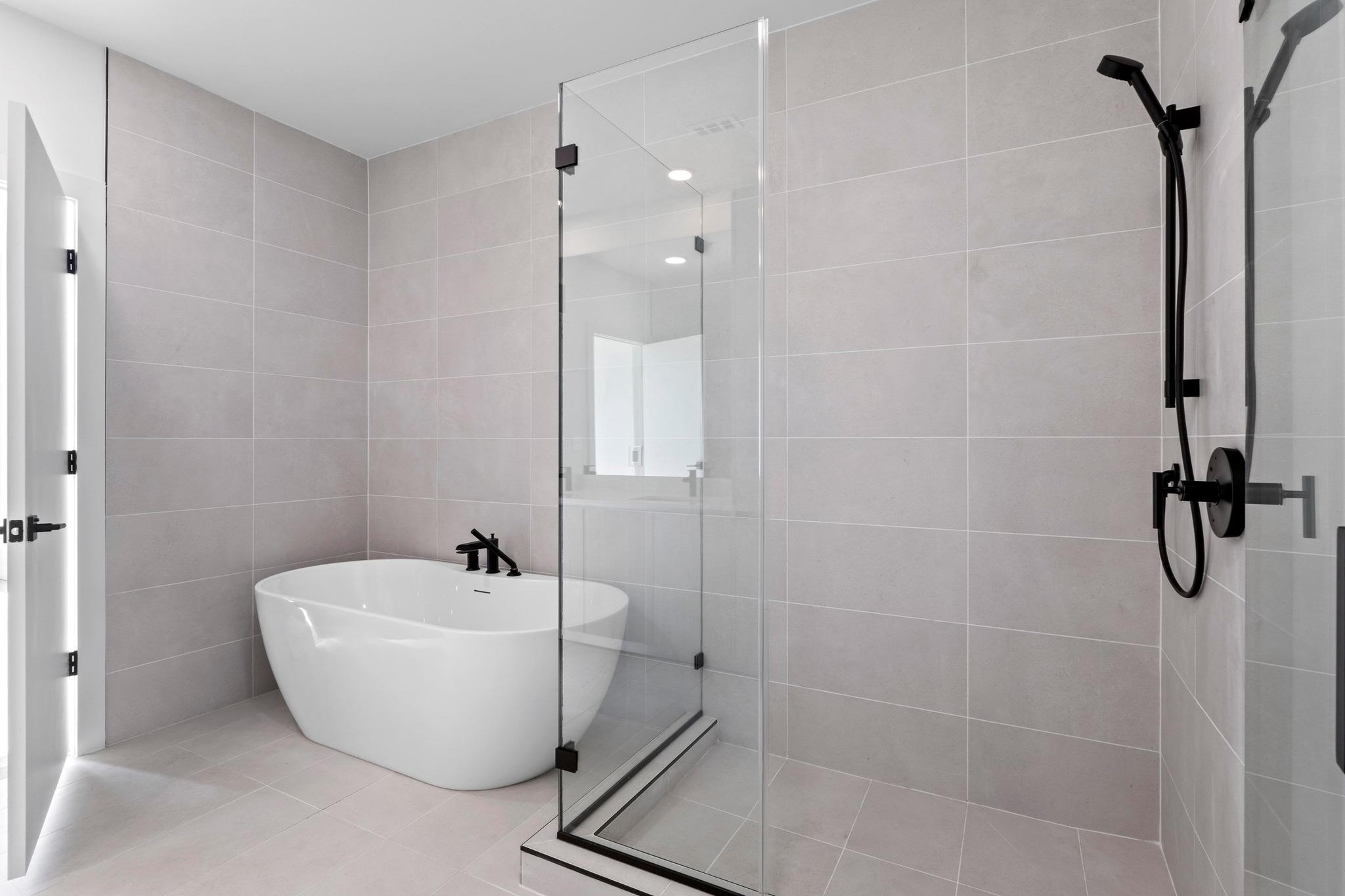 2209 S 1st St # 122, Austin, TX 78704