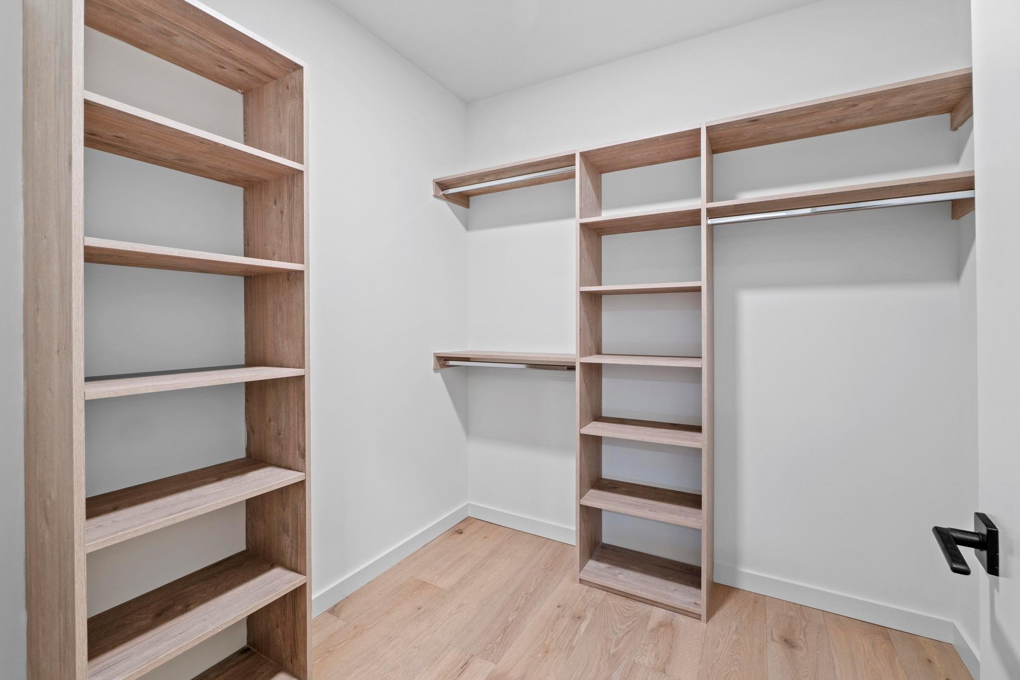 2209 S 1st St # 122, Austin, TX 78704