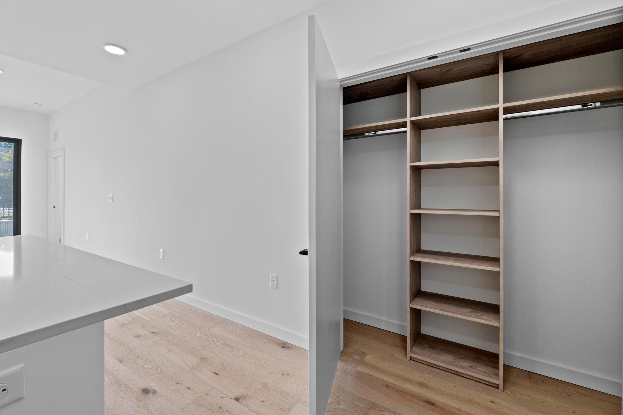 2209 S 1st St # 122, Austin, TX 78704