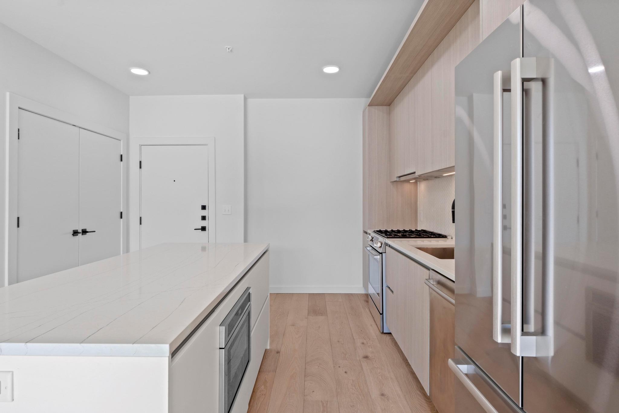 2209 S 1st St # 122, Austin, TX 78704