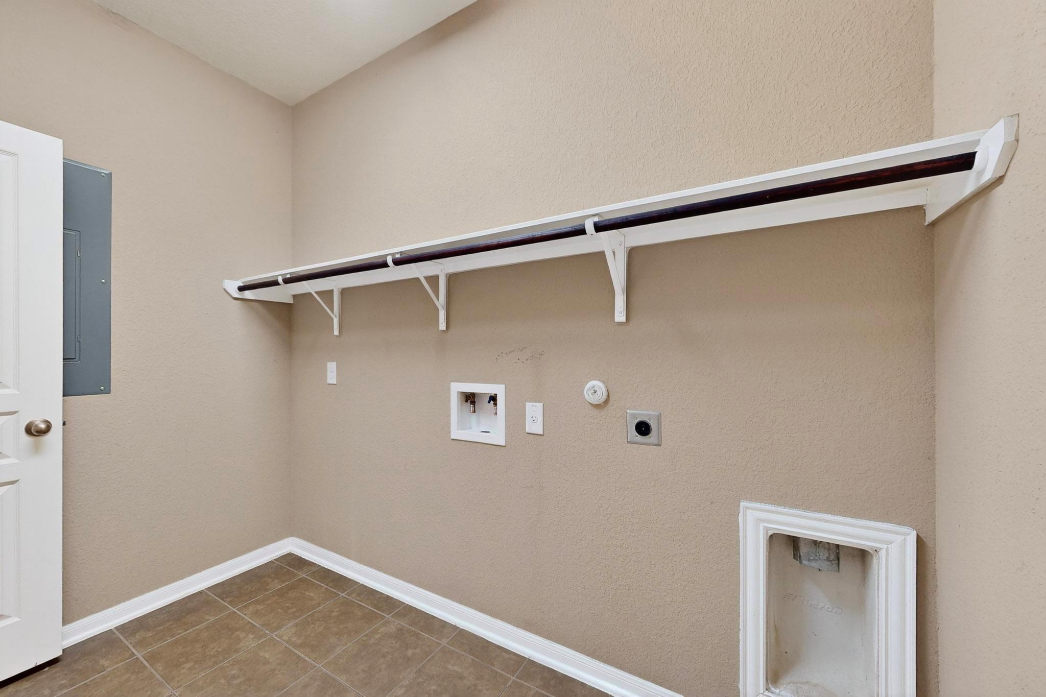 13416 Kearns Dr, Pflugerville, TX 78660