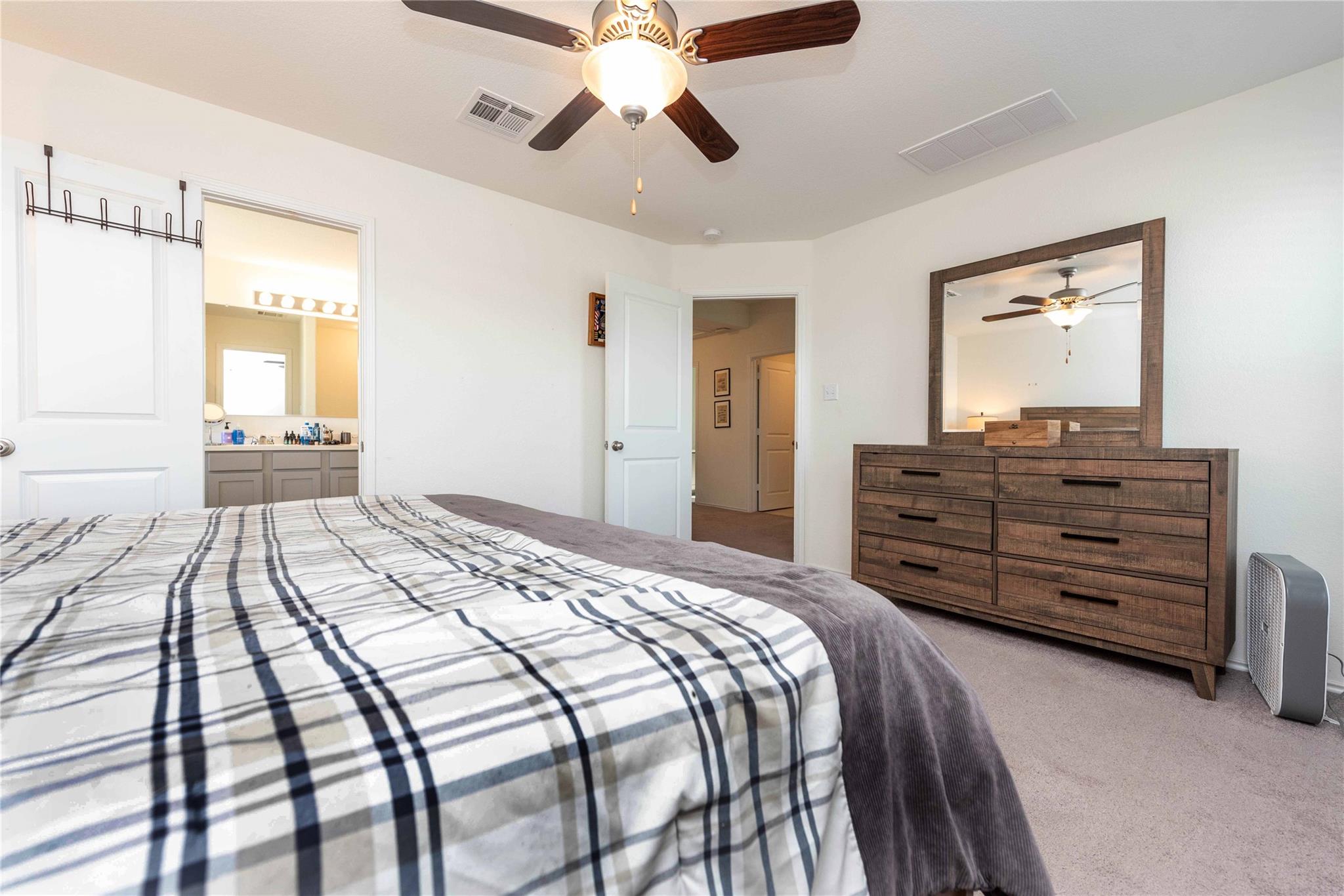 153 Wind Flower Ln, Liberty Hill, TX 78642