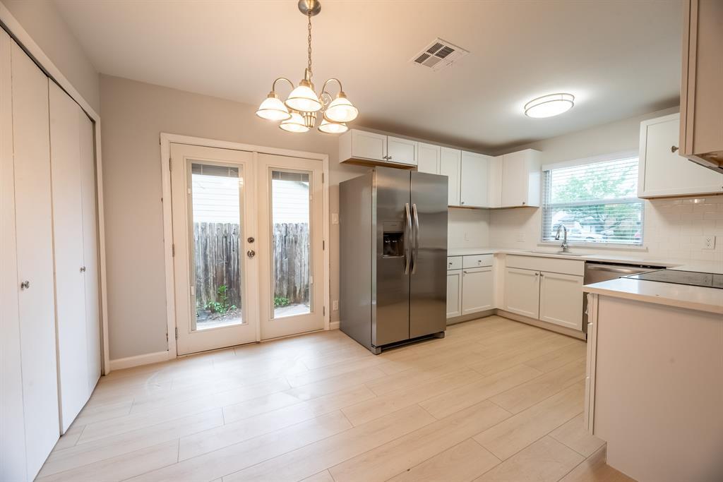 8708 PINERIDGE Dr # A, Austin, TX 78729