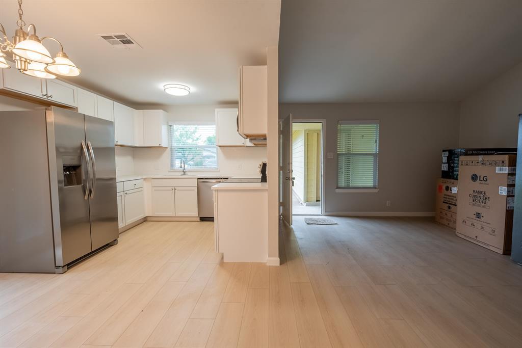 8708 PINERIDGE Dr # A, Austin, TX 78729