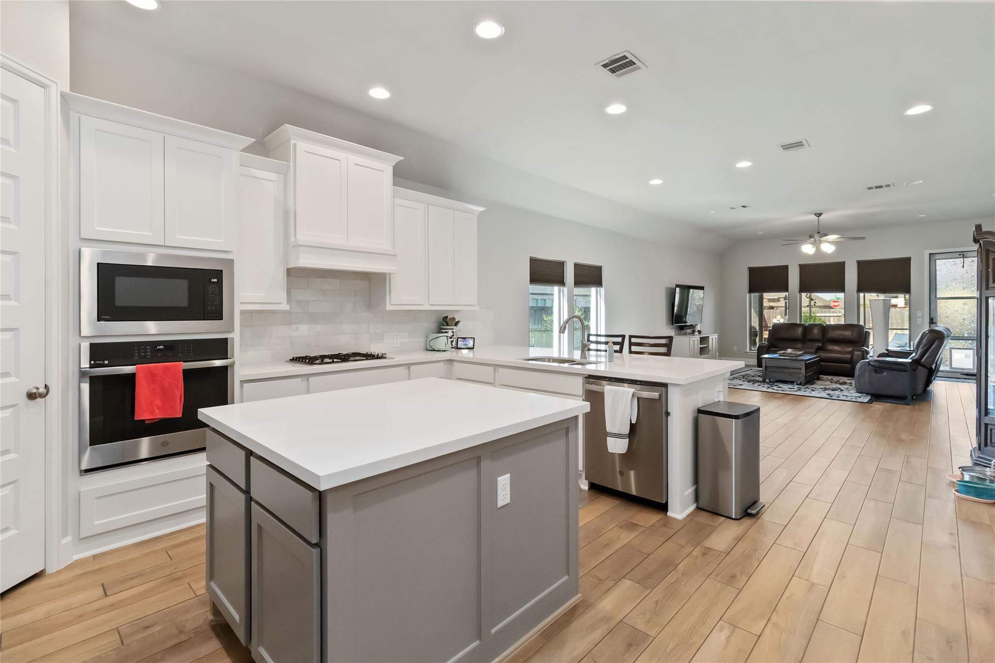 136 Ironbark Bnd, Bastrop, TX 78602