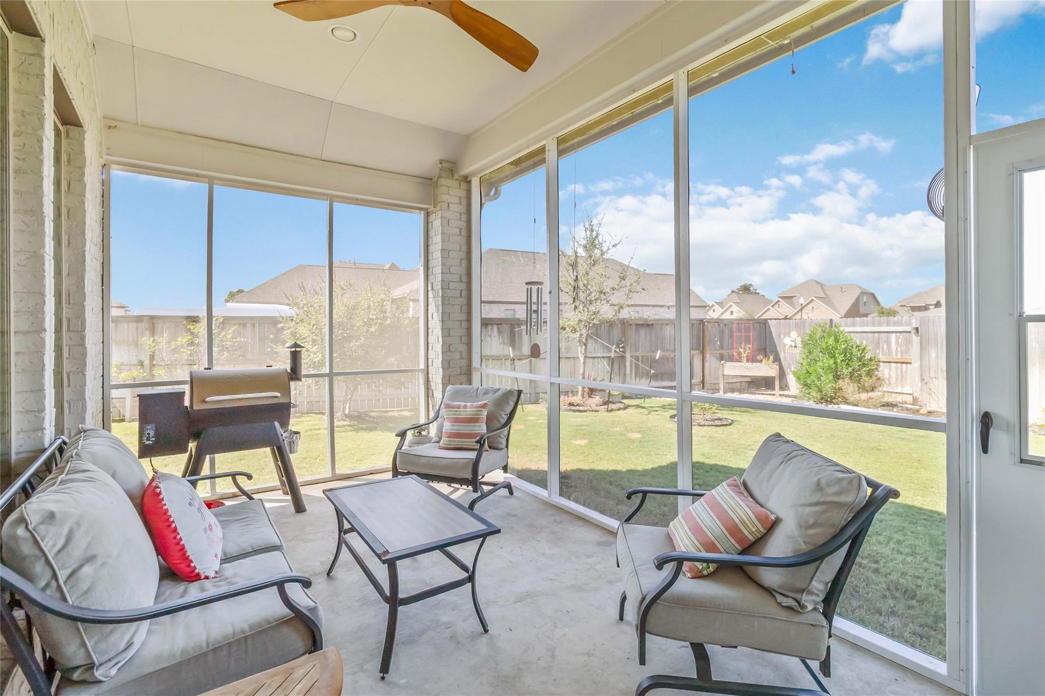 136 Ironbark Bnd, Bastrop, TX 78602