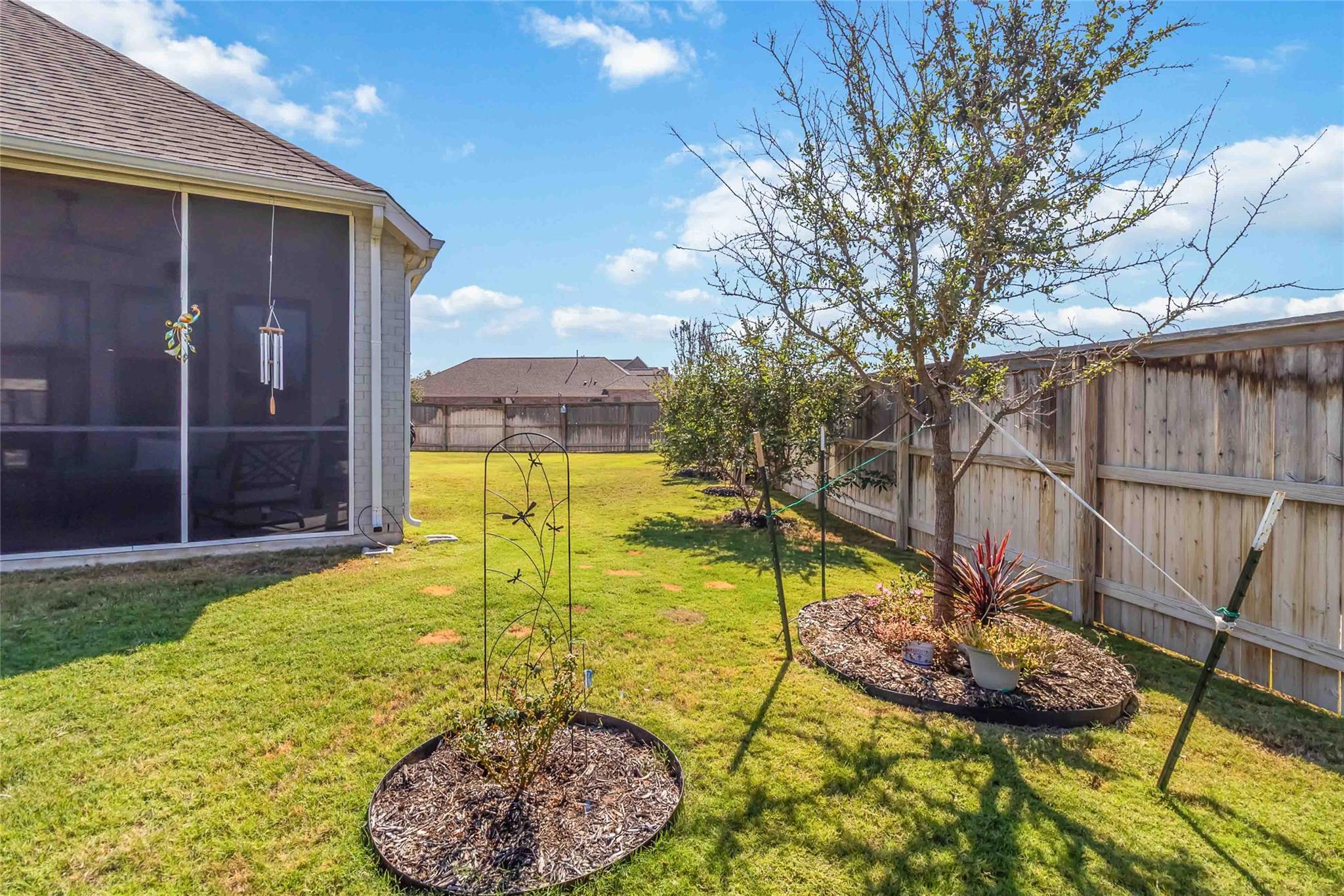 136 Ironbark Bnd, Bastrop, TX 78602