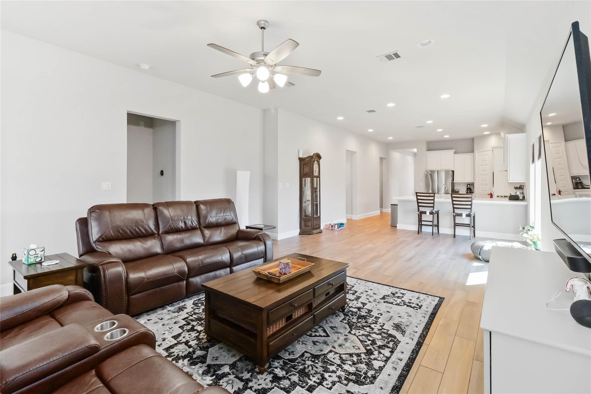 136 Ironbark Bnd, Bastrop, TX 78602