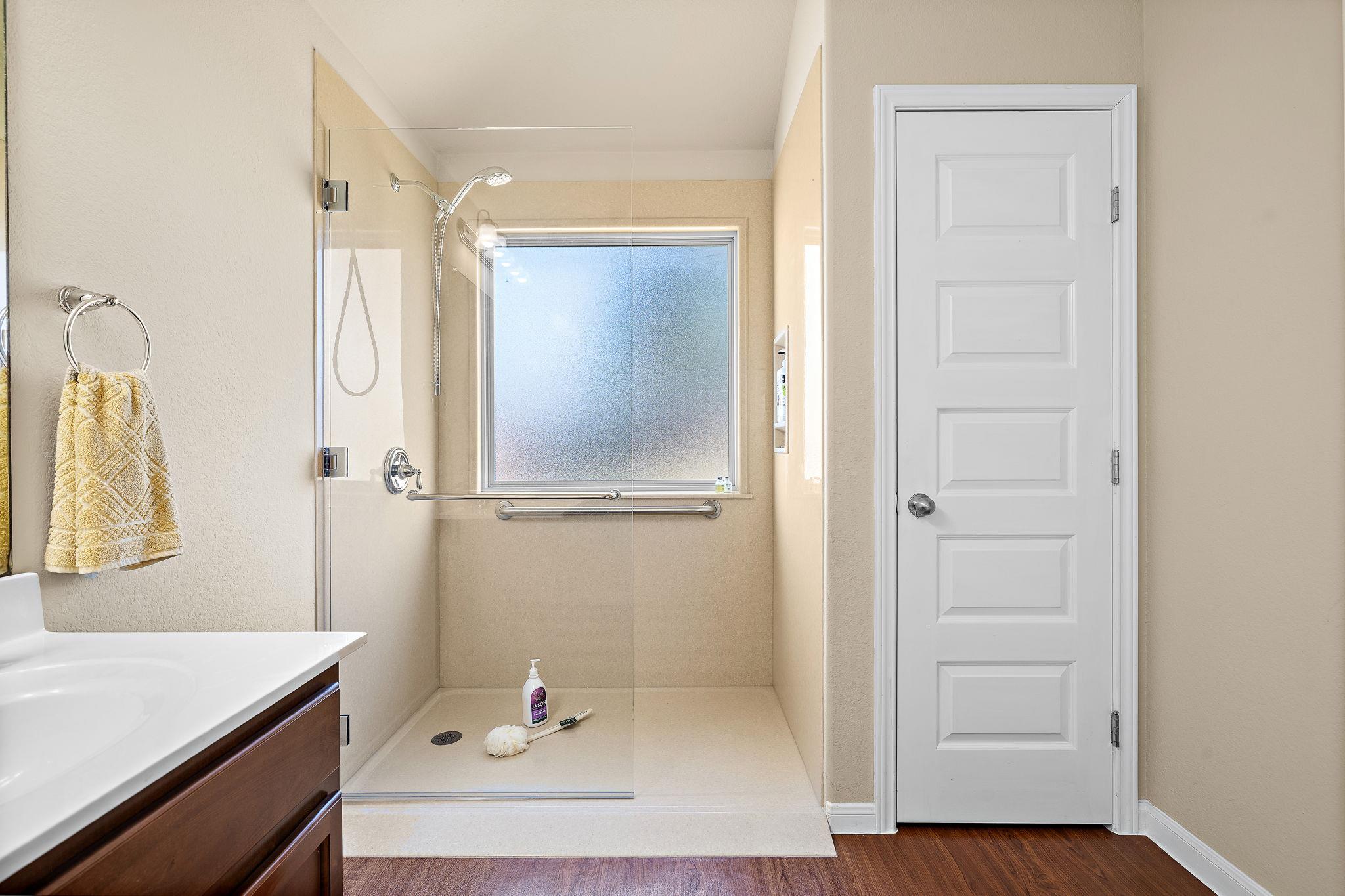 227 Avalanche Ave, Georgetown, TX 78626