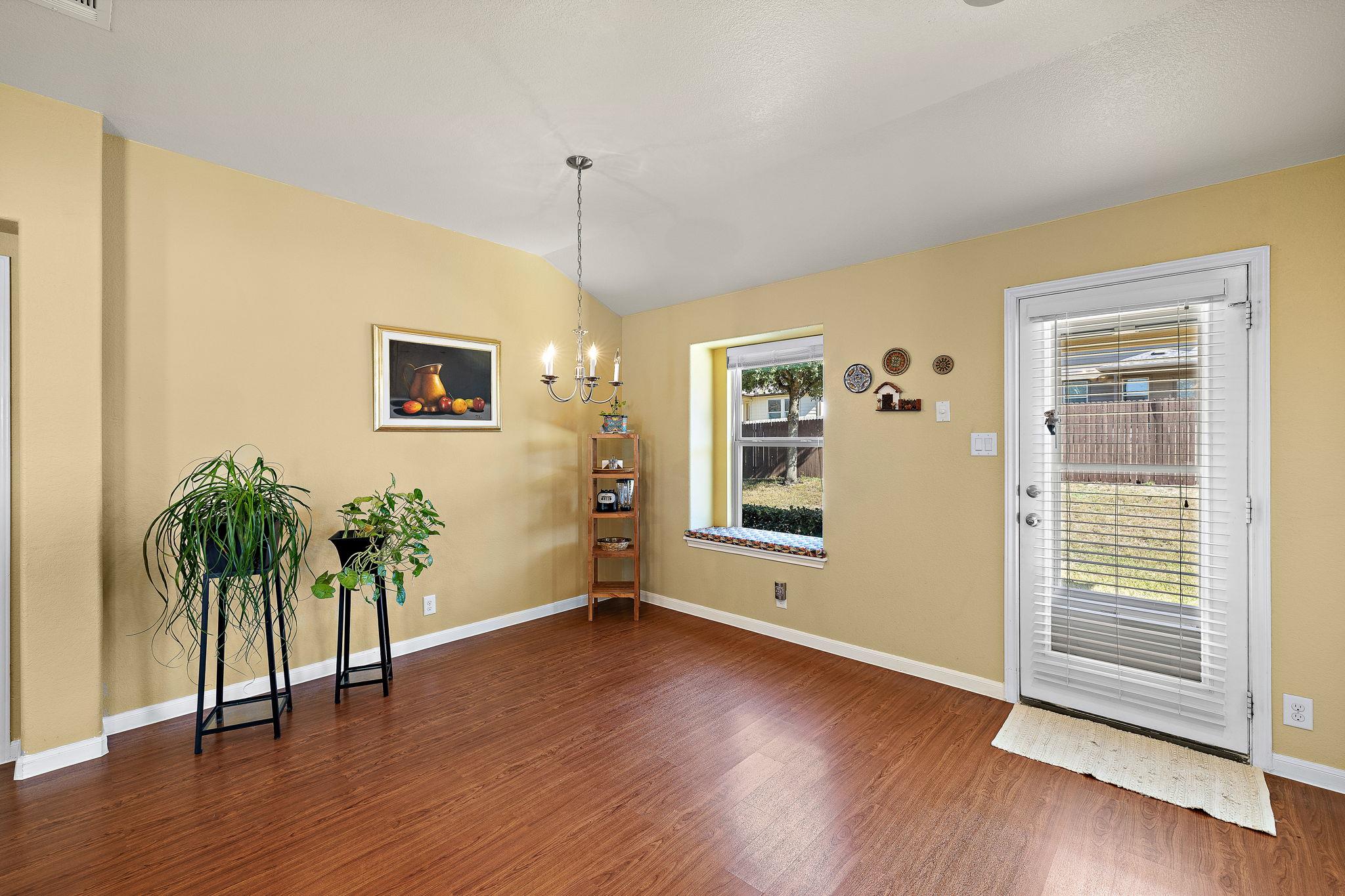 227 Avalanche Ave, Georgetown, TX 78626