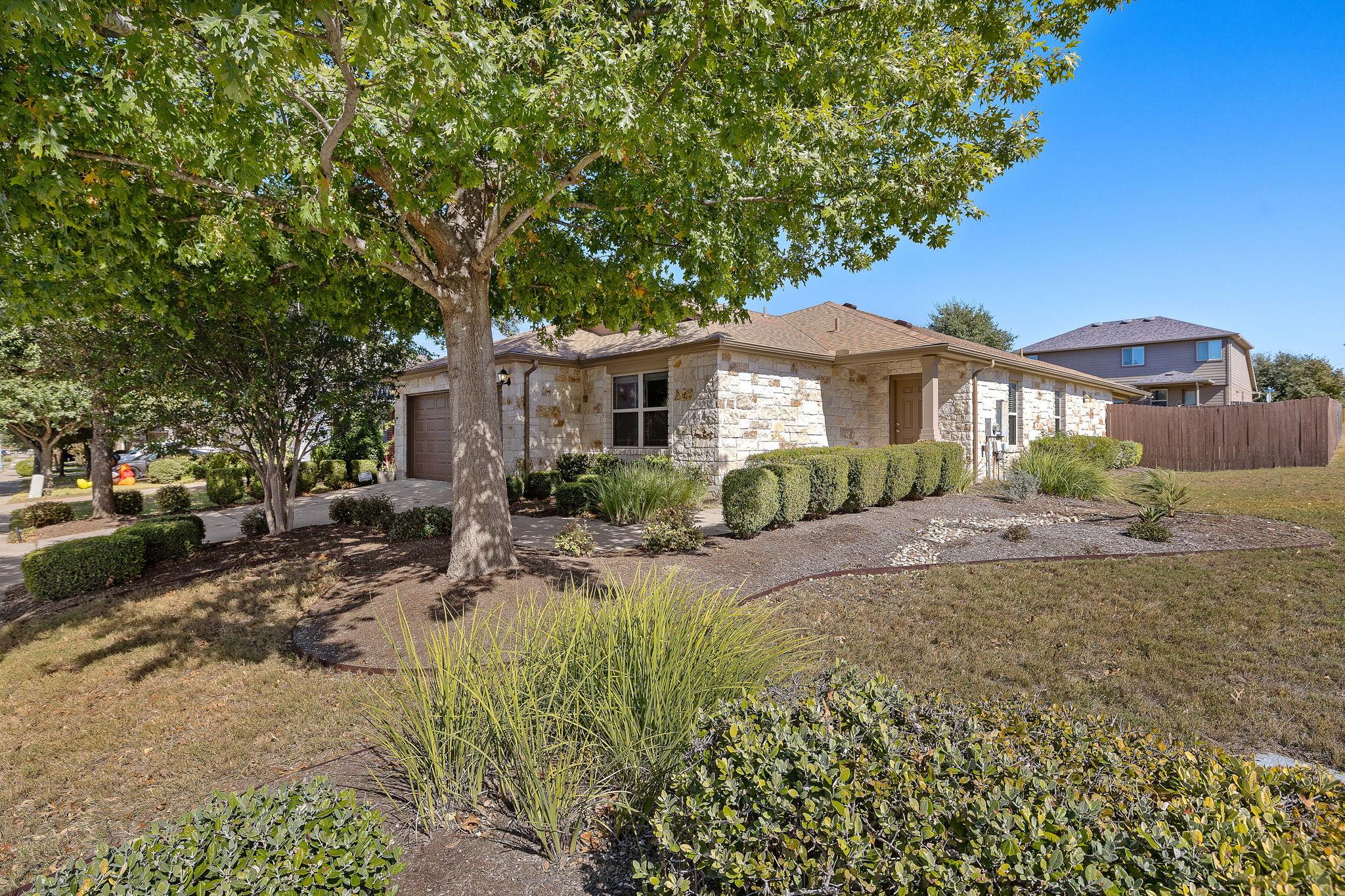 227 Avalanche Ave, Georgetown, TX 78626