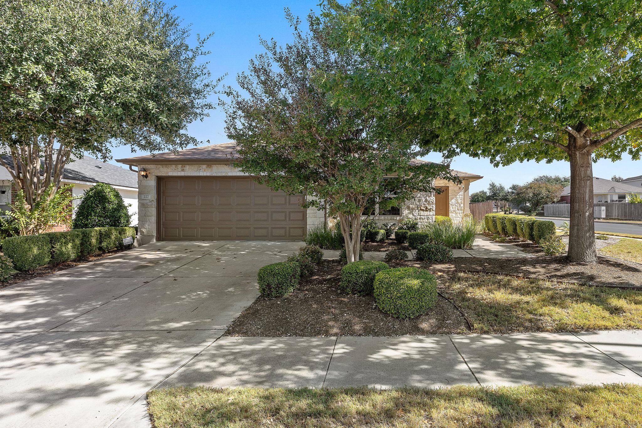 227 Avalanche Ave, Georgetown, TX 78626