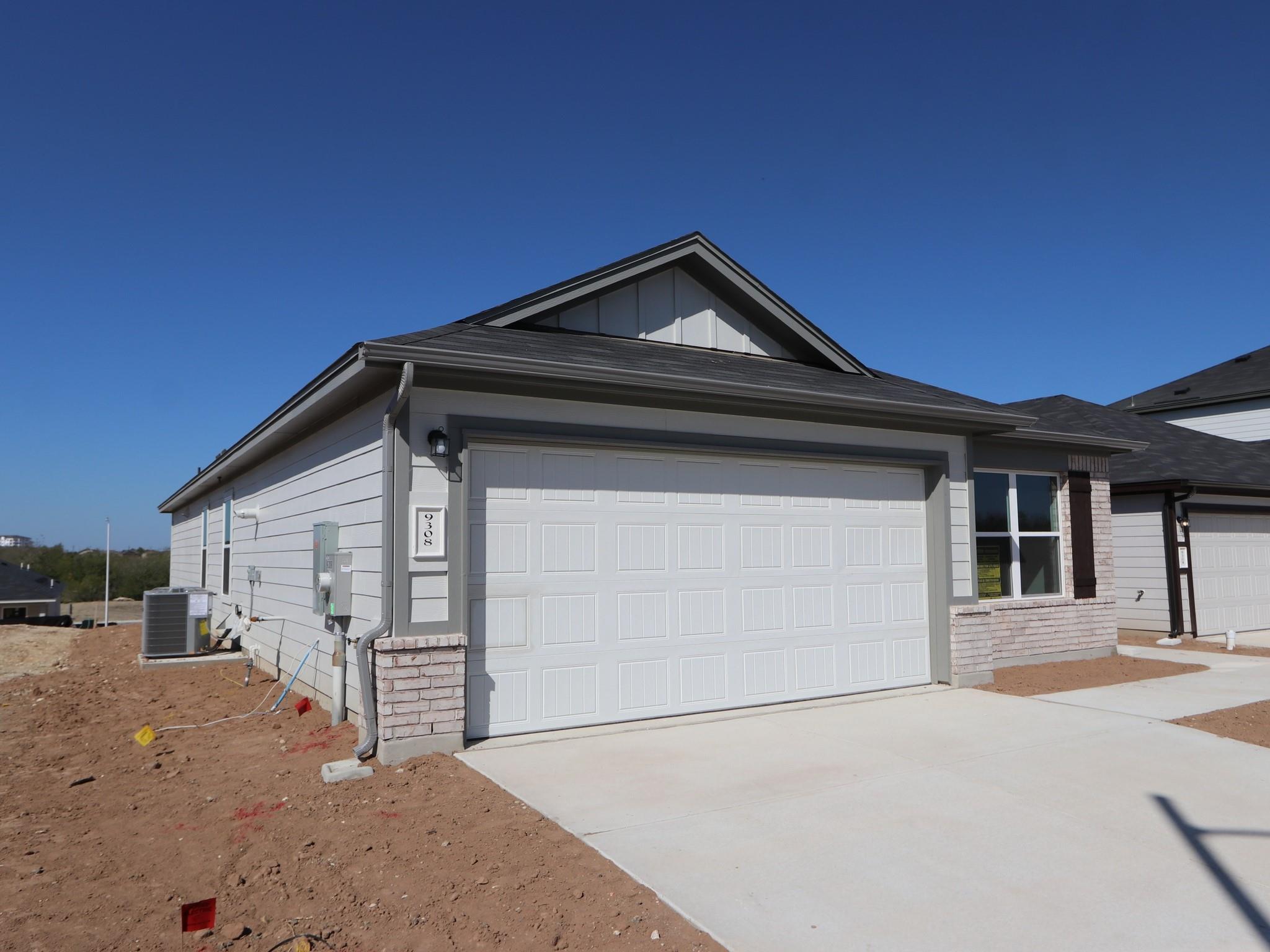 9308 Corvallis Dr, Austin, TX 78747