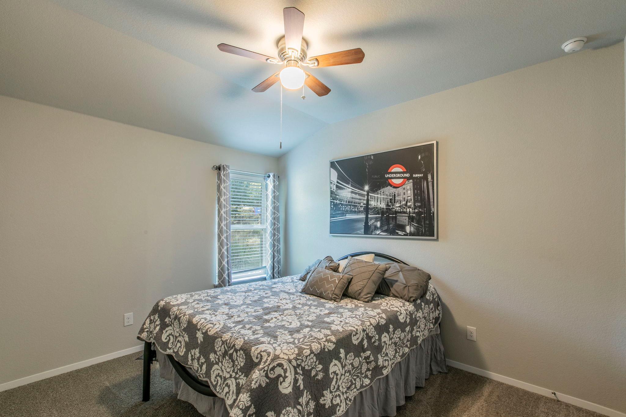 4202 Glendale Ln, Lago Vista, TX 78645