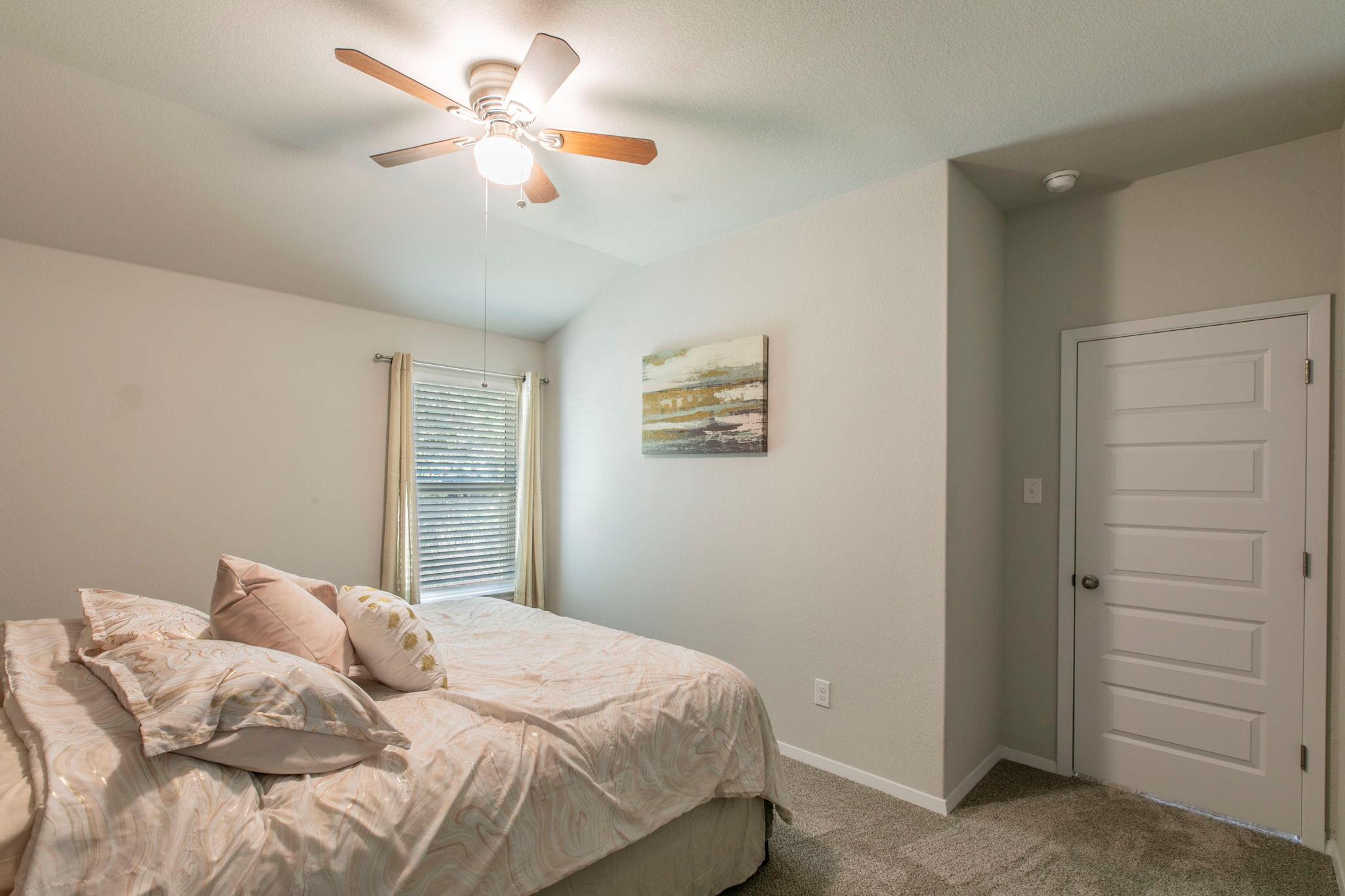 4202 Glendale Ln, Lago Vista, TX 78645