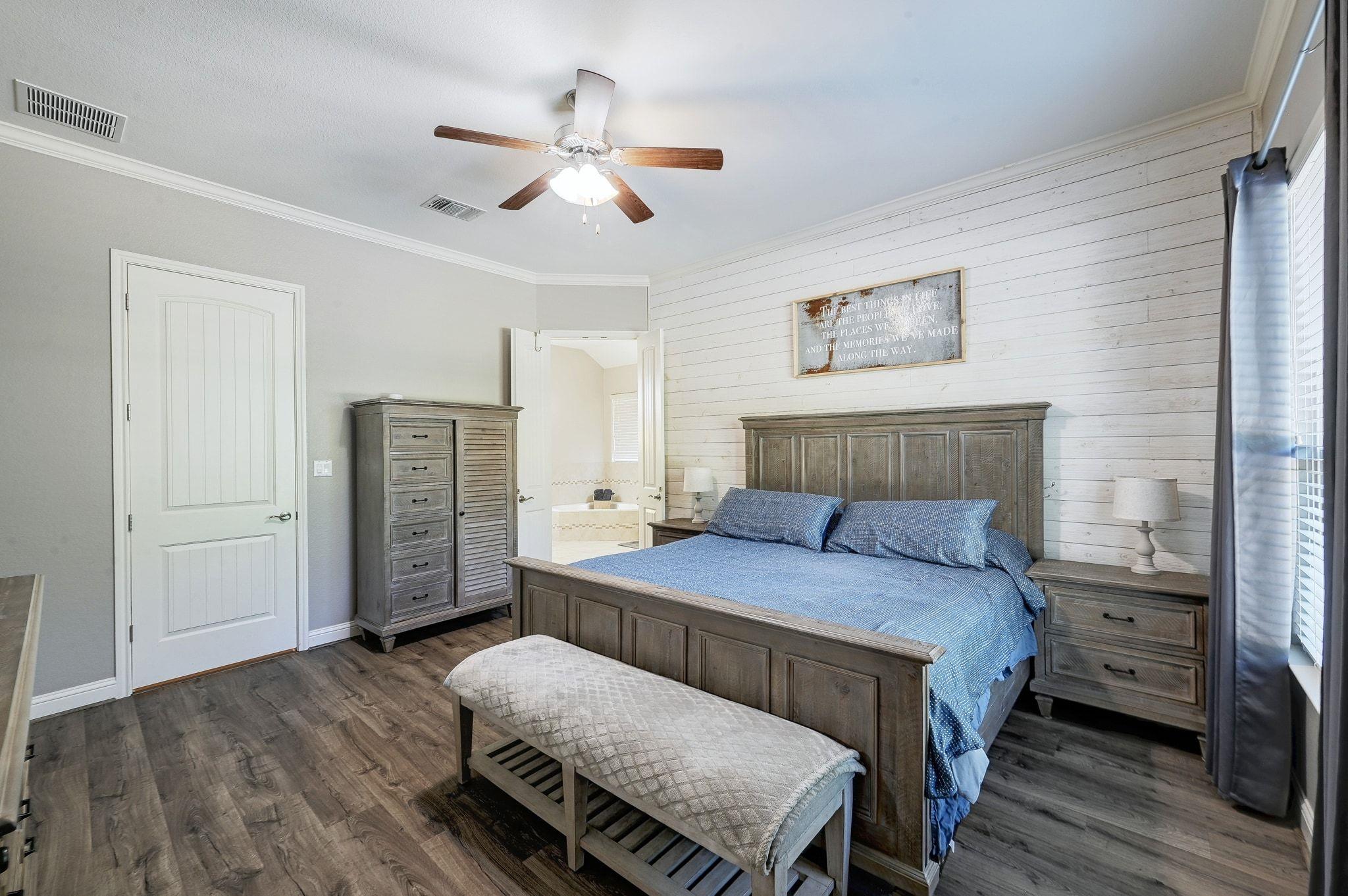 306 Swallowtail Dr, Austin, TX 78737