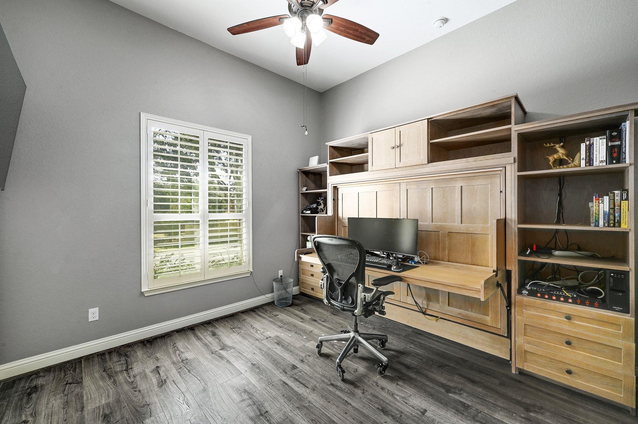 306 Swallowtail Dr, Austin, TX 78737