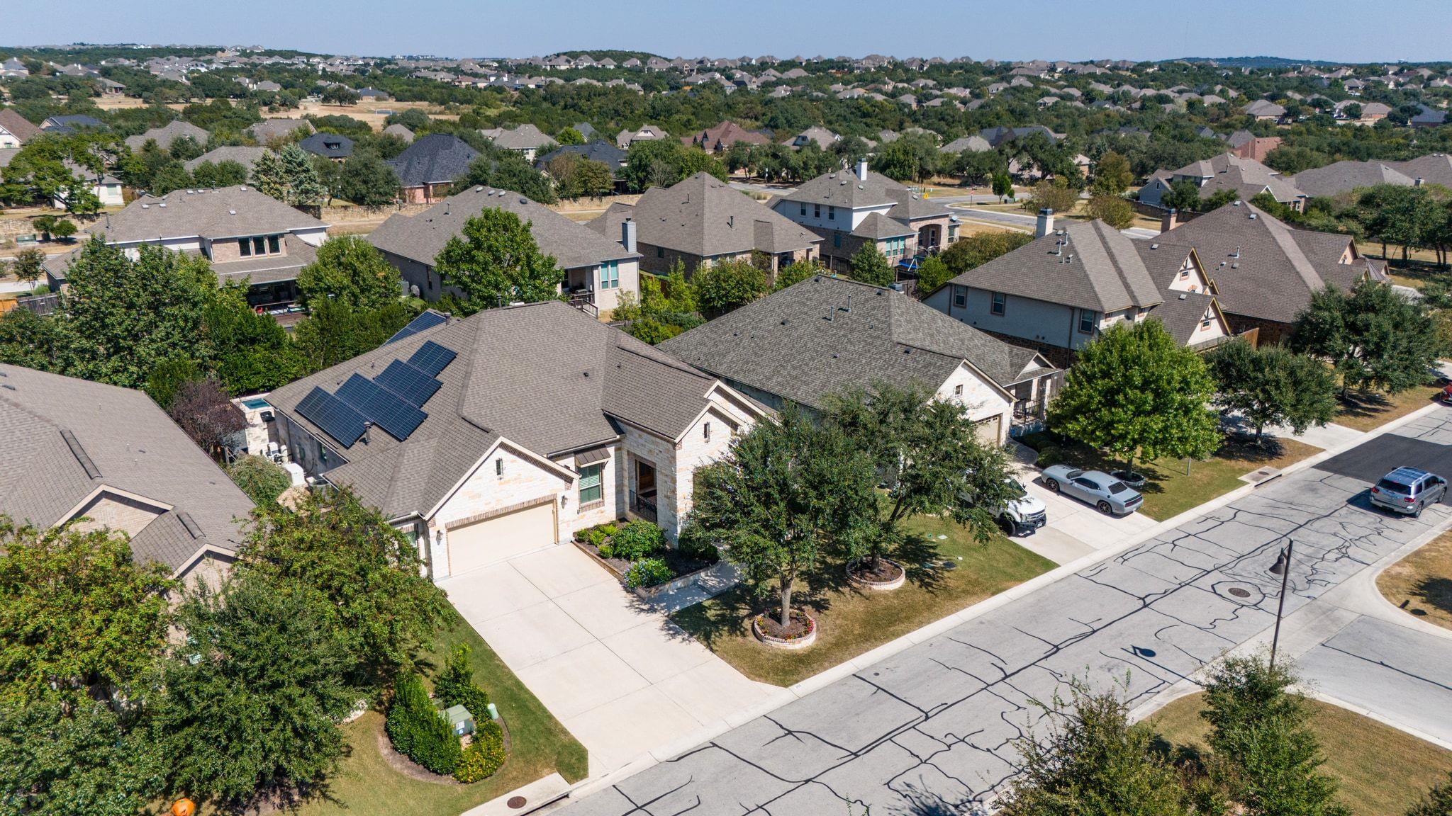 306 Swallowtail Dr, Austin, TX 78737