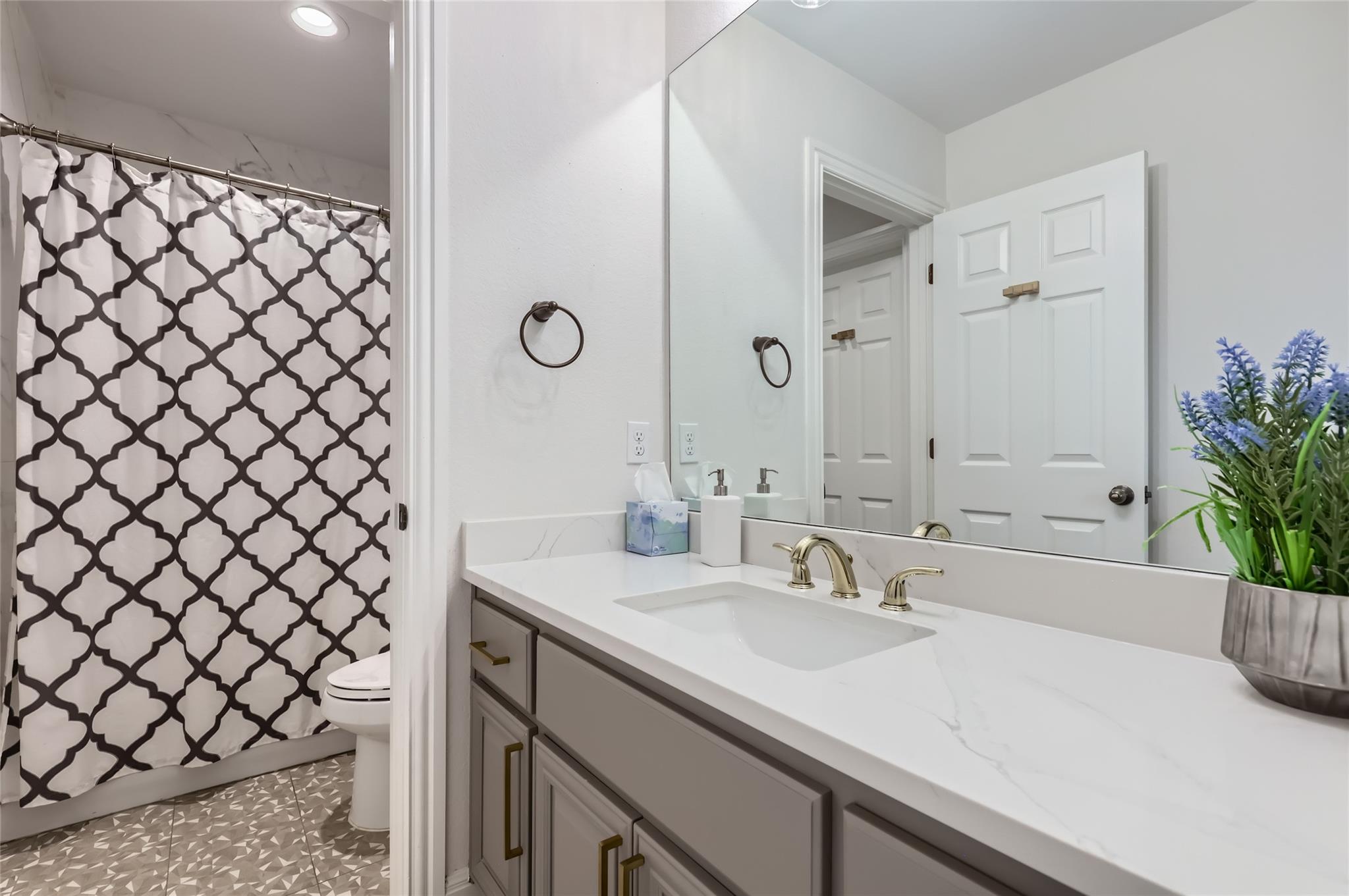 217 Emerald Ridge Dr, Austin, TX 78732