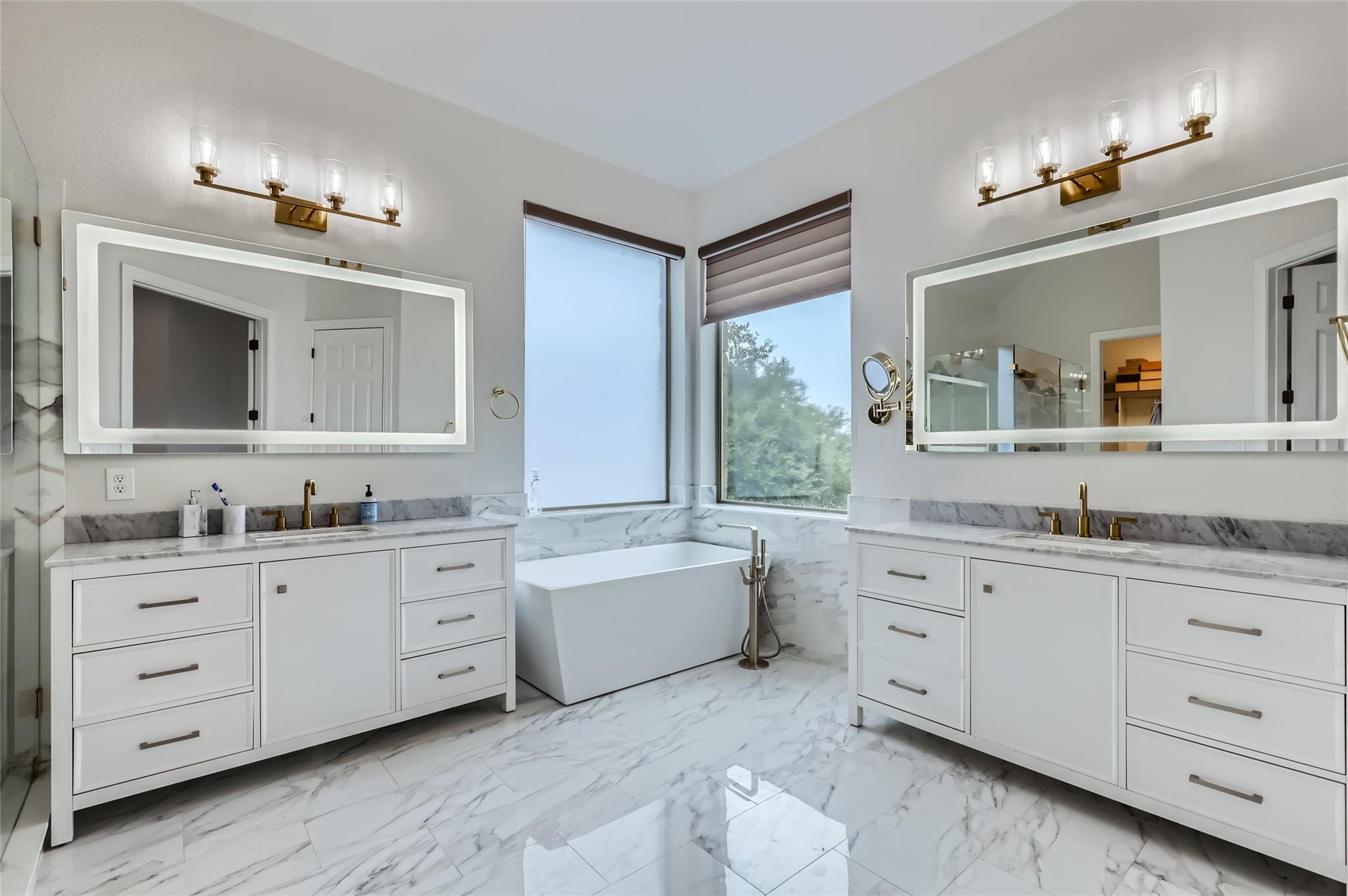 217 Emerald Ridge Dr, Austin, TX 78732