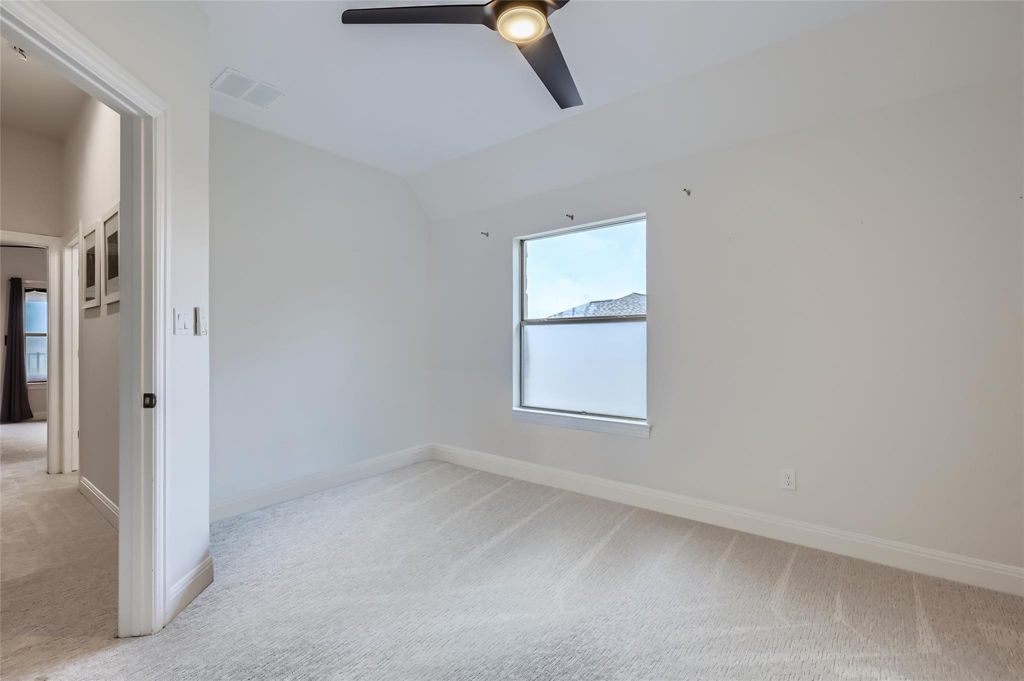 217 Emerald Ridge Dr, Austin, TX 78732