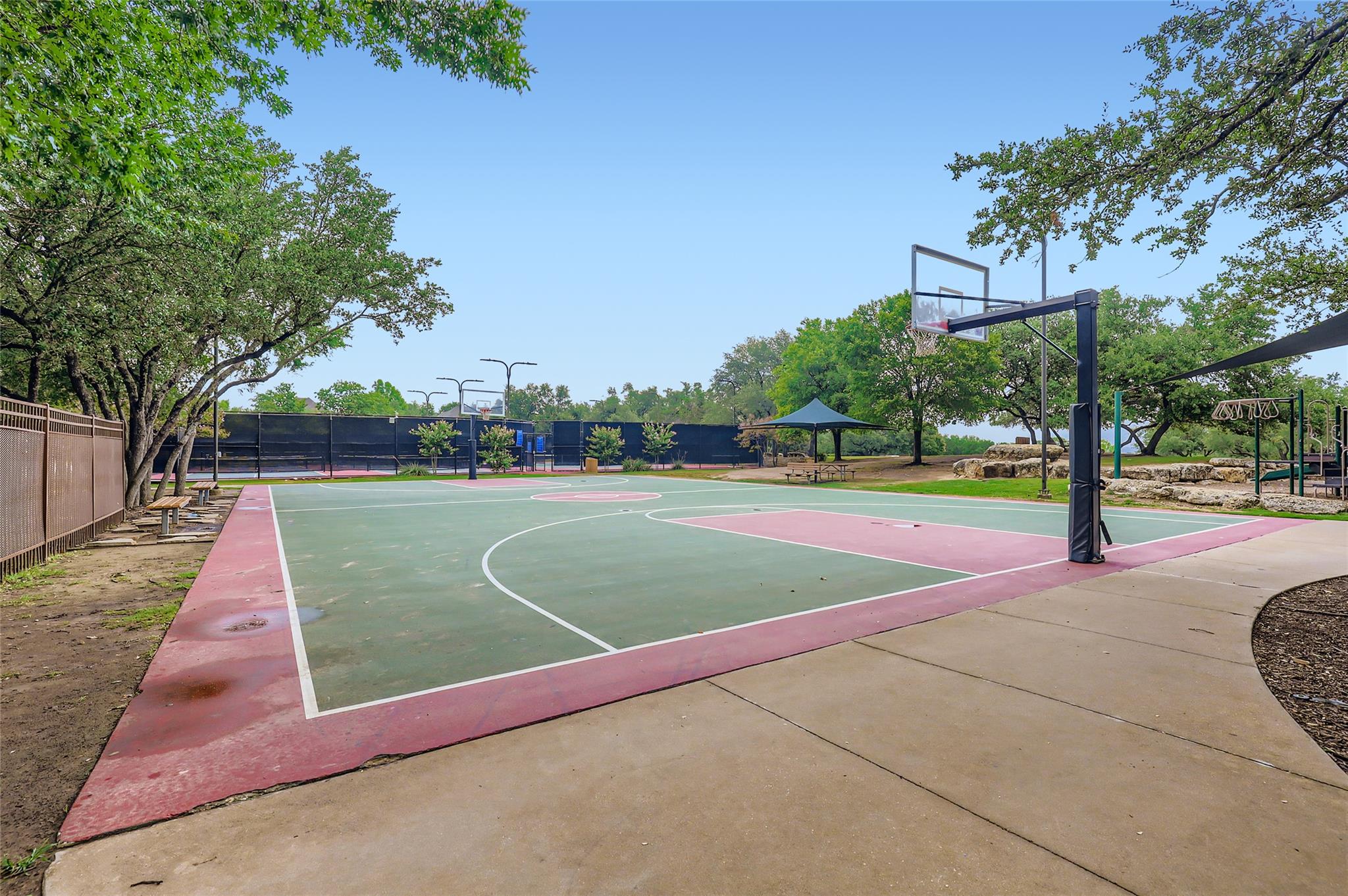 217 Emerald Ridge Dr, Austin, TX 78732