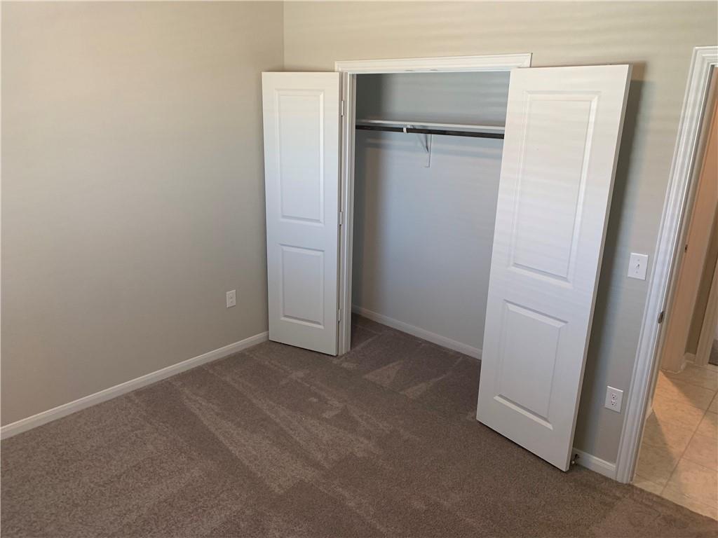 214 Bent Creek Dr, Hutto, TX 78634