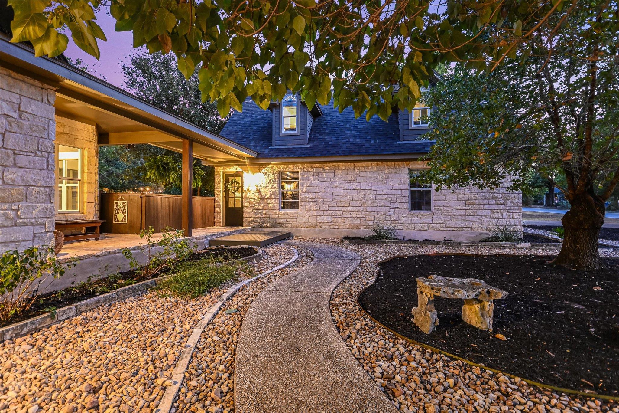138 AUGUSTA Dr, Wimberley, TX 78676