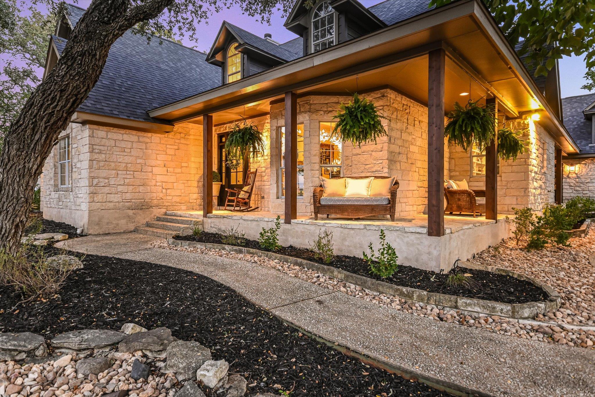 138 AUGUSTA Dr, Wimberley, TX 78676