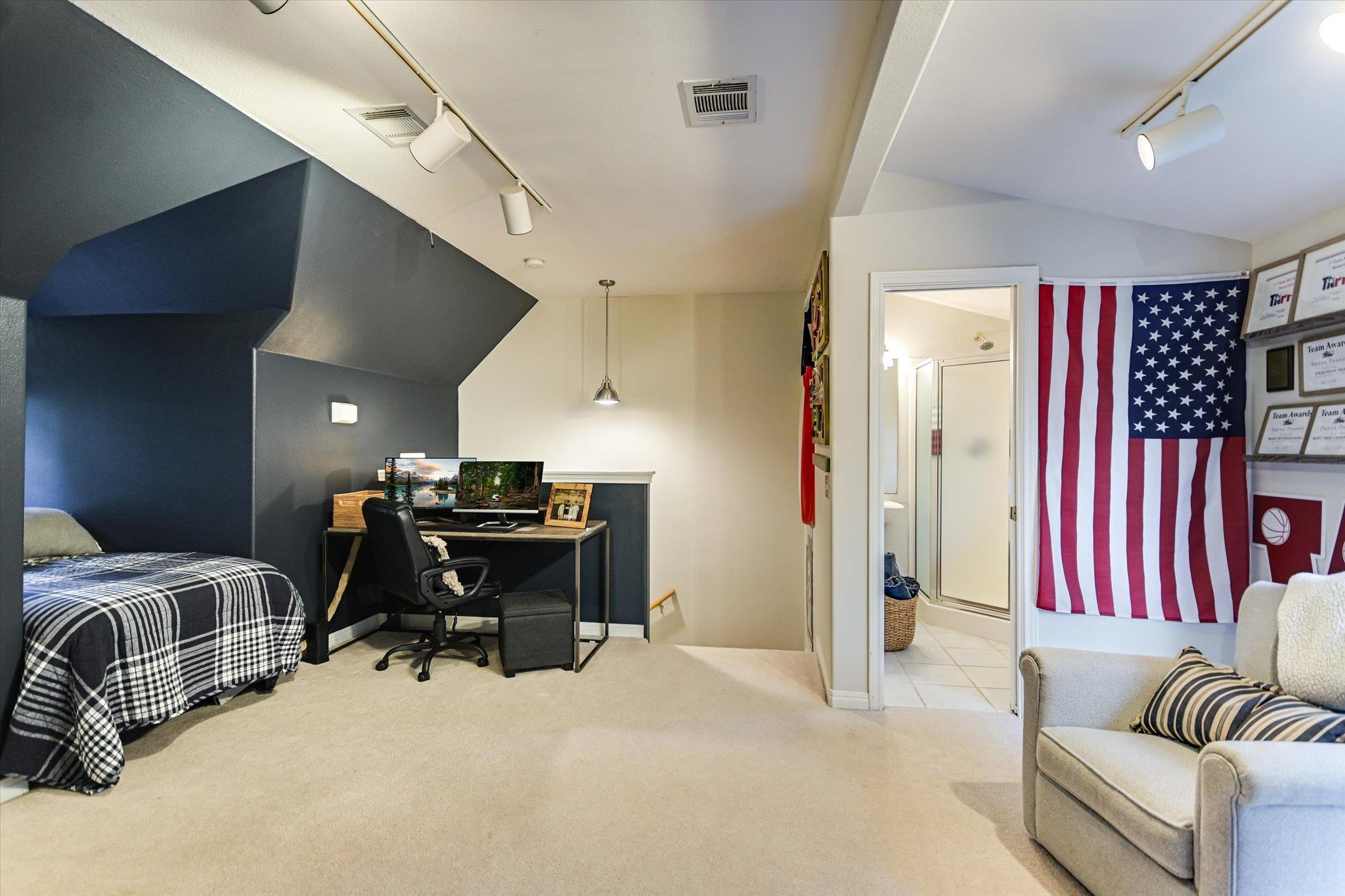 138 AUGUSTA Dr, Wimberley, TX 78676