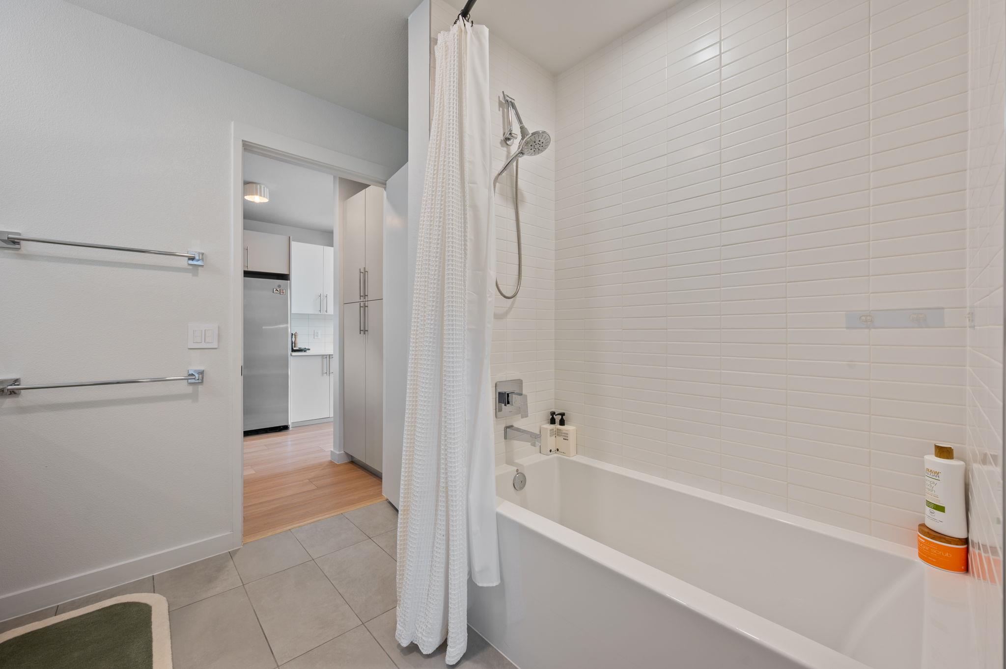 4004 Banister Ln # 115, Austin, TX 78704