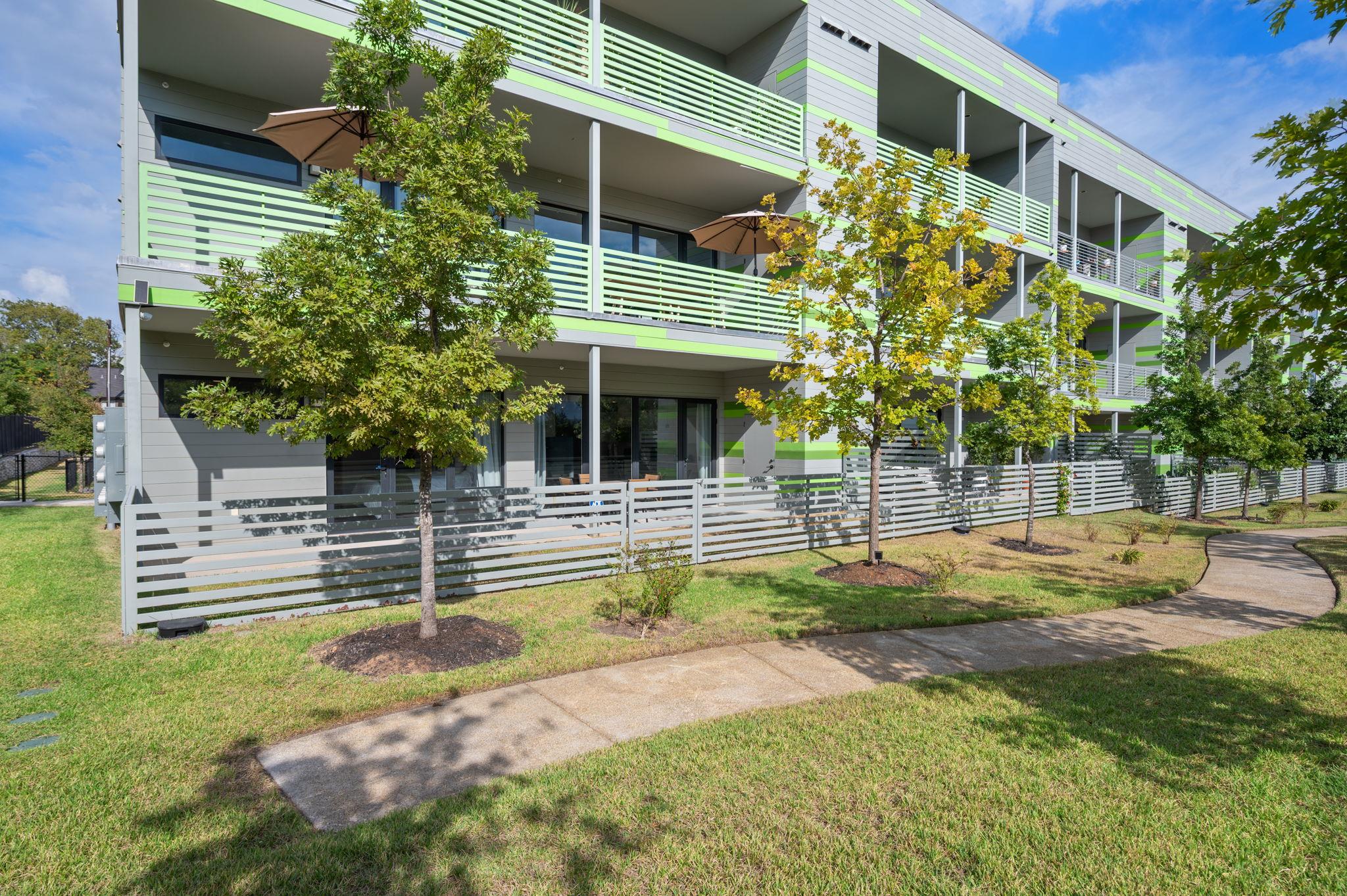 4004 Banister Ln # 115, Austin, TX 78704