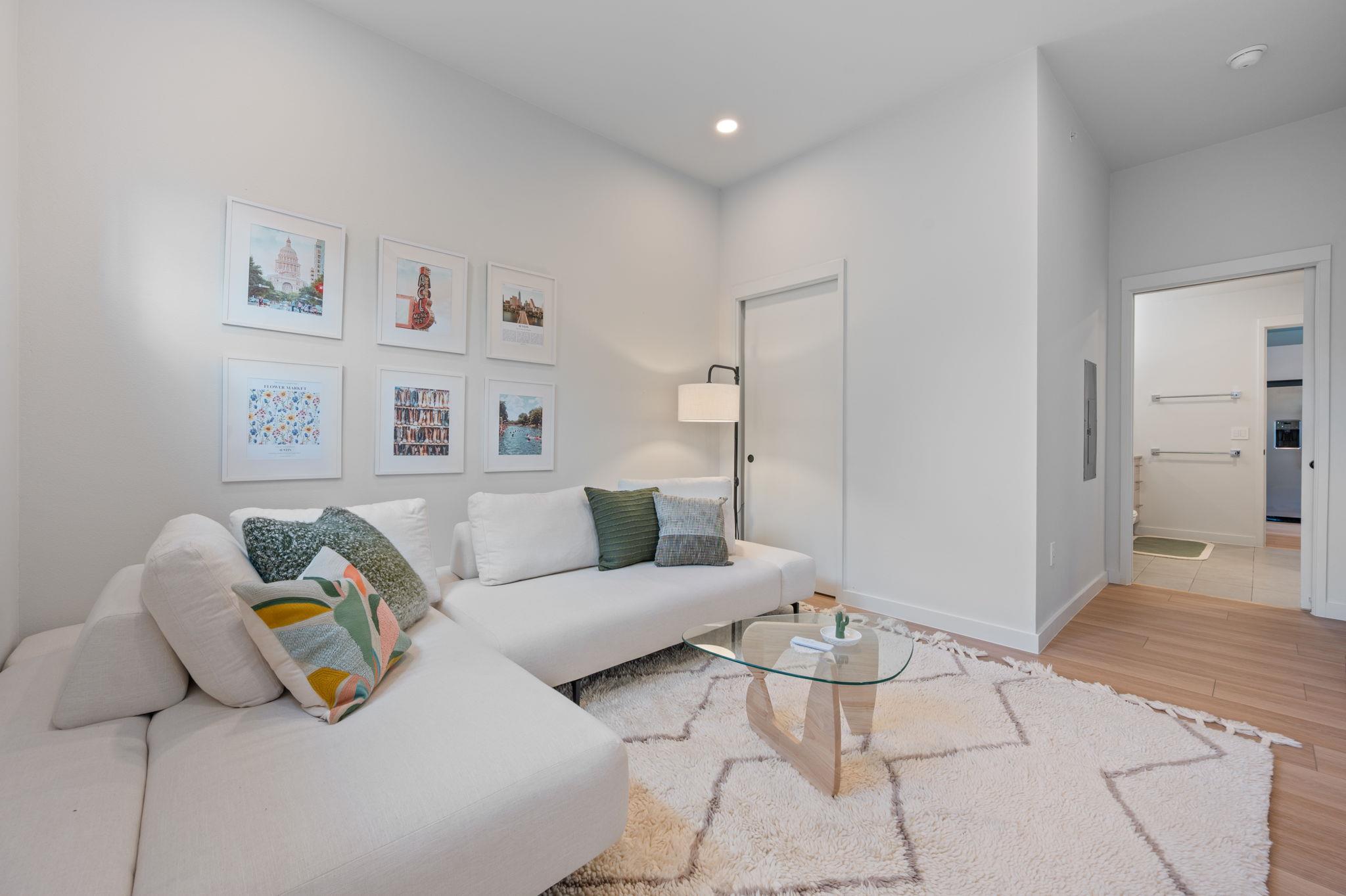 4004 Banister Ln # 115, Austin, TX 78704