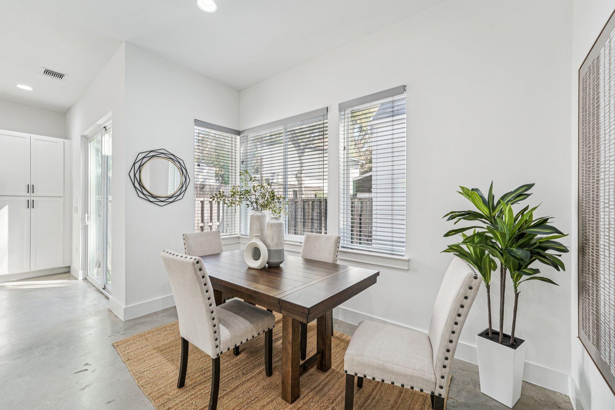 739 Gunter St # 1, Austin, TX 78702