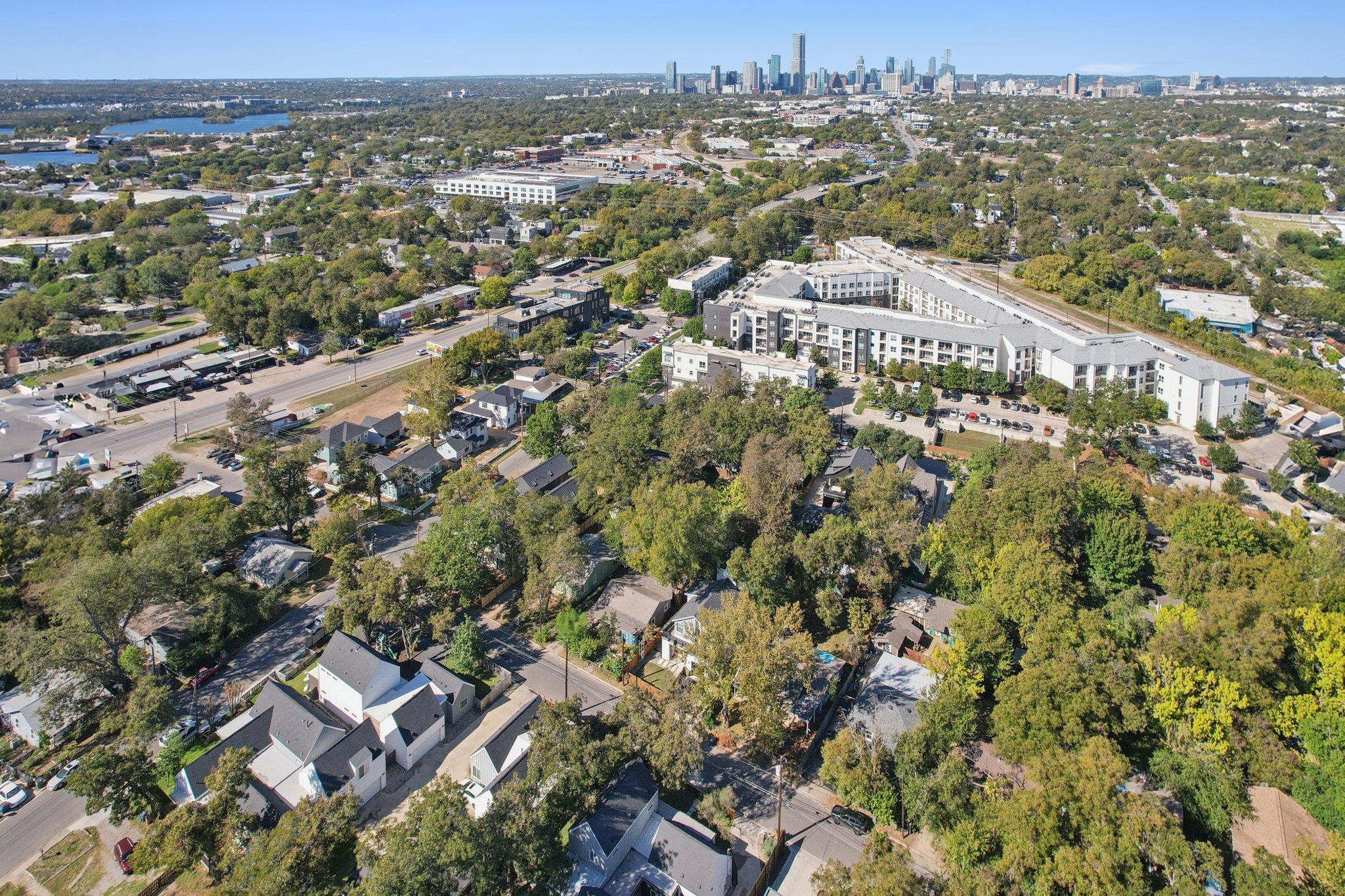 739 Gunter St # 1, Austin, TX 78702