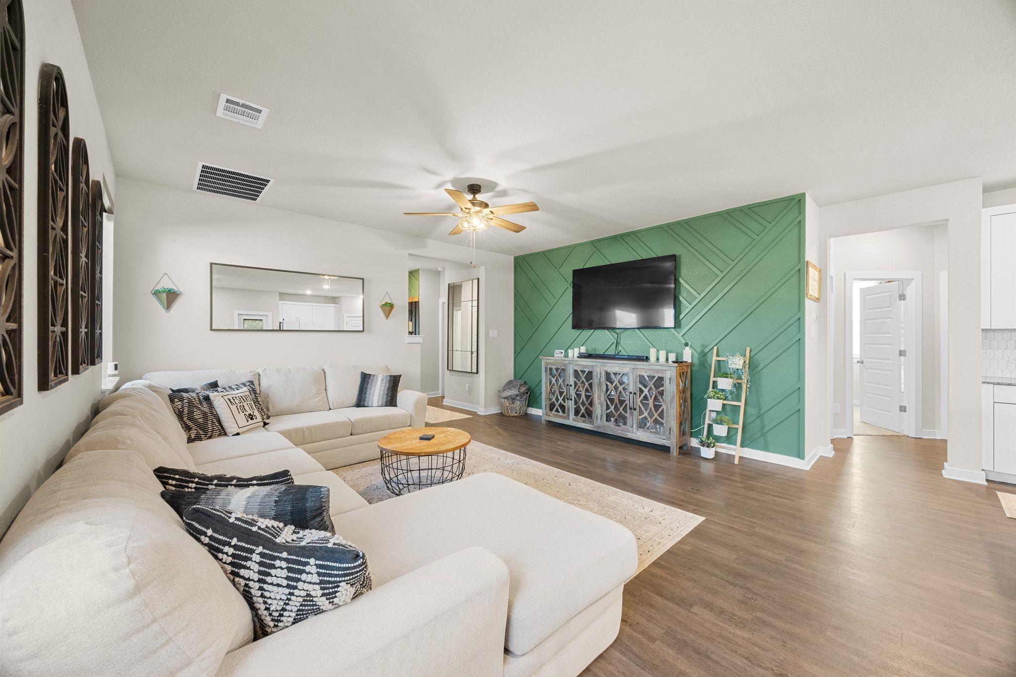 2809 Stone Branch Dr, Leander, TX 78641