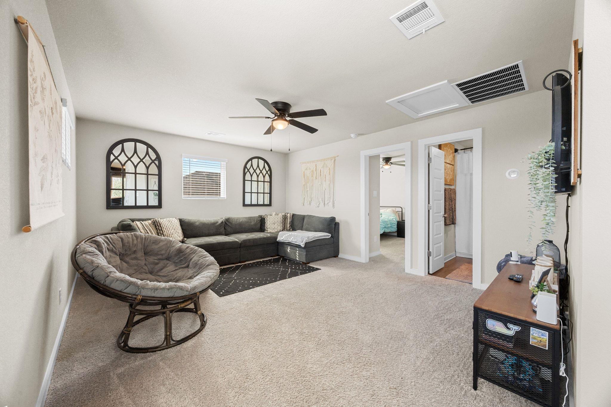 2809 Stone Branch Dr, Leander, TX 78641