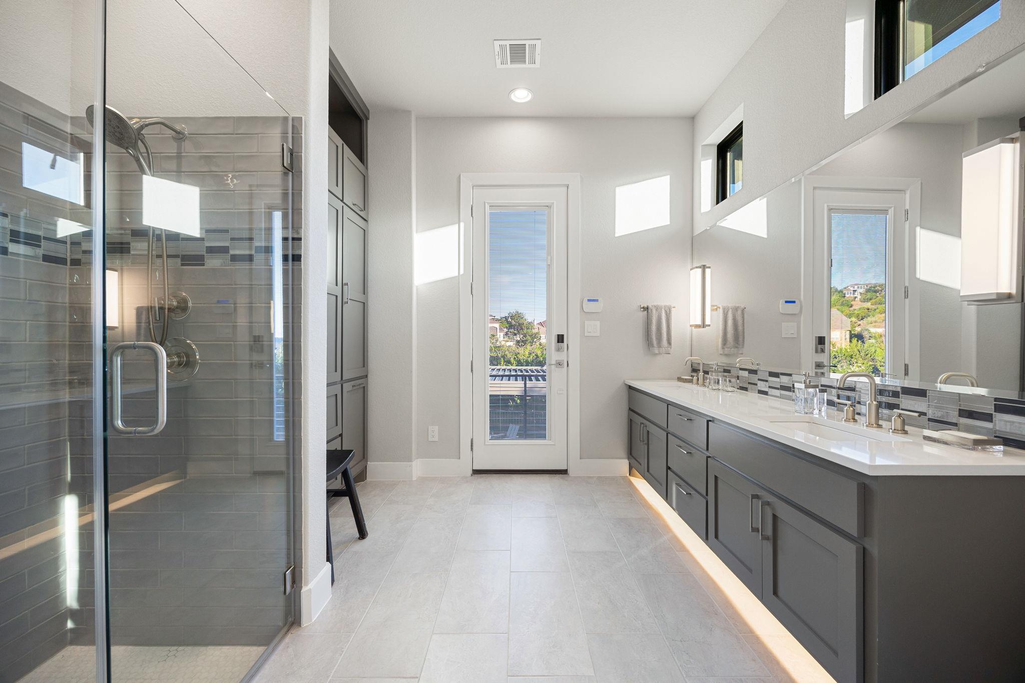 1924 Port Bari Ct, Leander, TX 78641