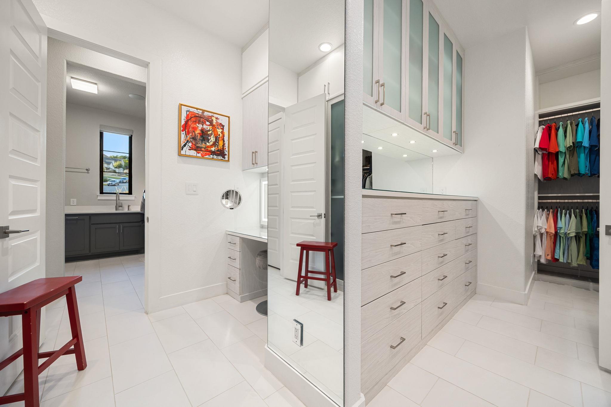 1924 Port Bari Ct, Leander, TX 78641