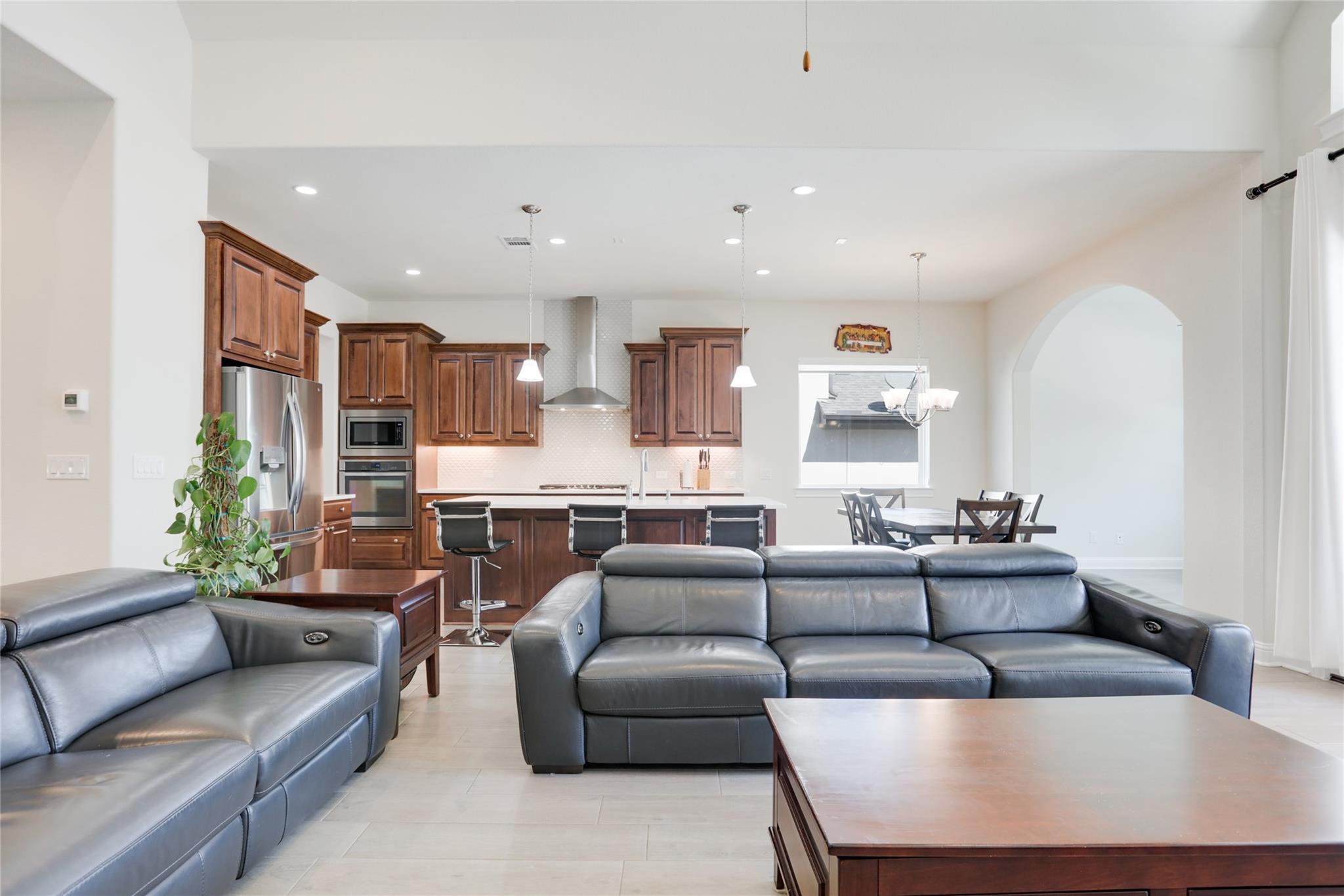 4104 Belisario Ct, Leander, TX 78641