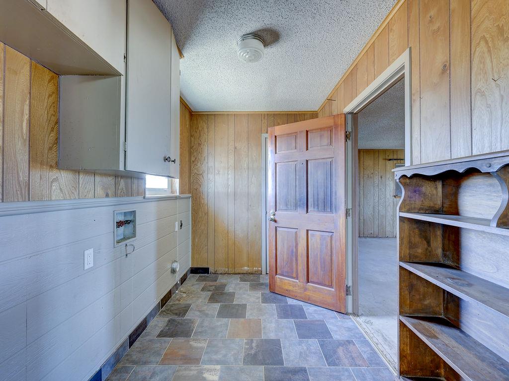 5400 Gander Slough Rd, Kingsbury, TX 78638