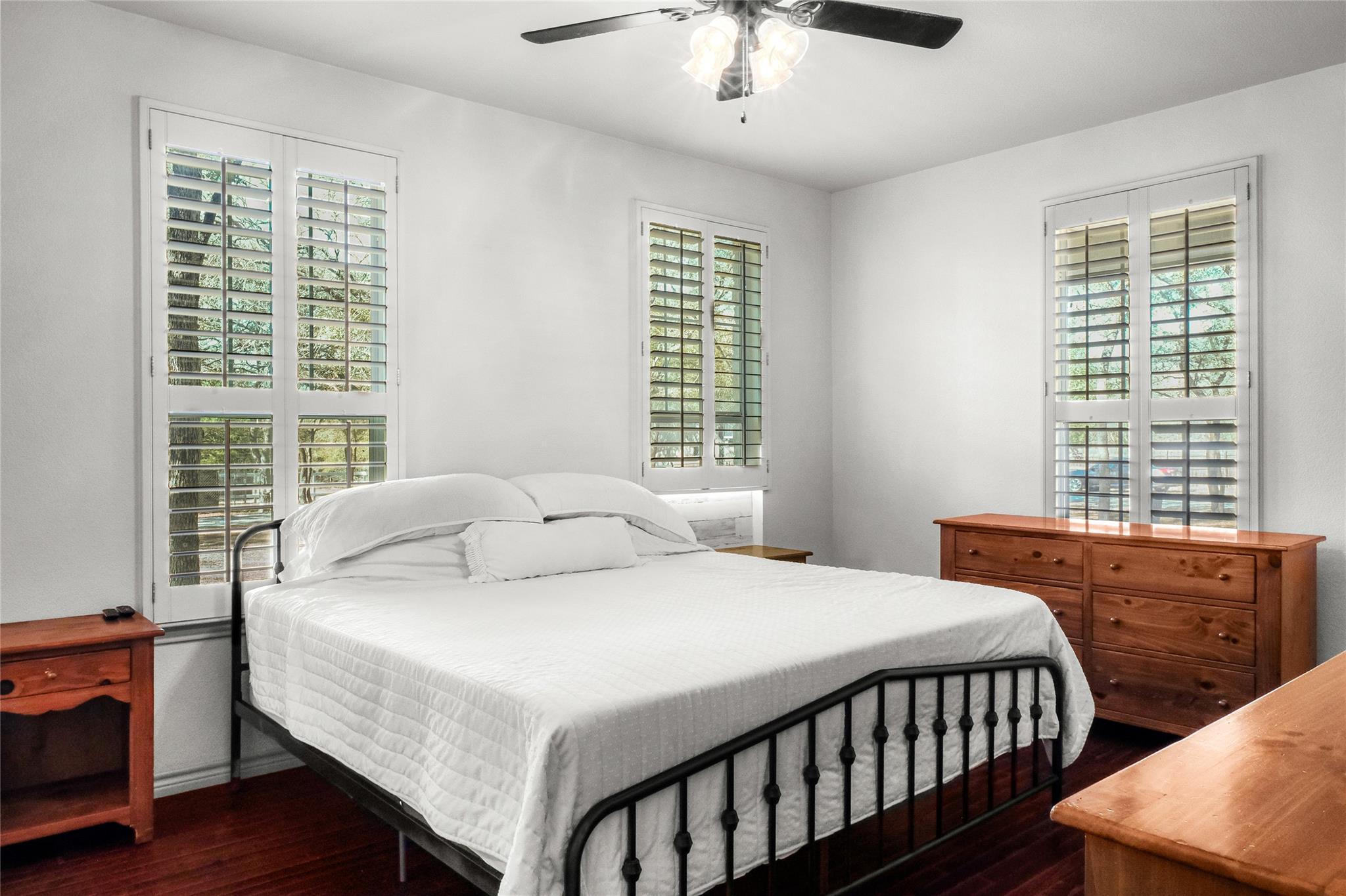 208 Sendero Cv, Cedar Creek, TX 78612