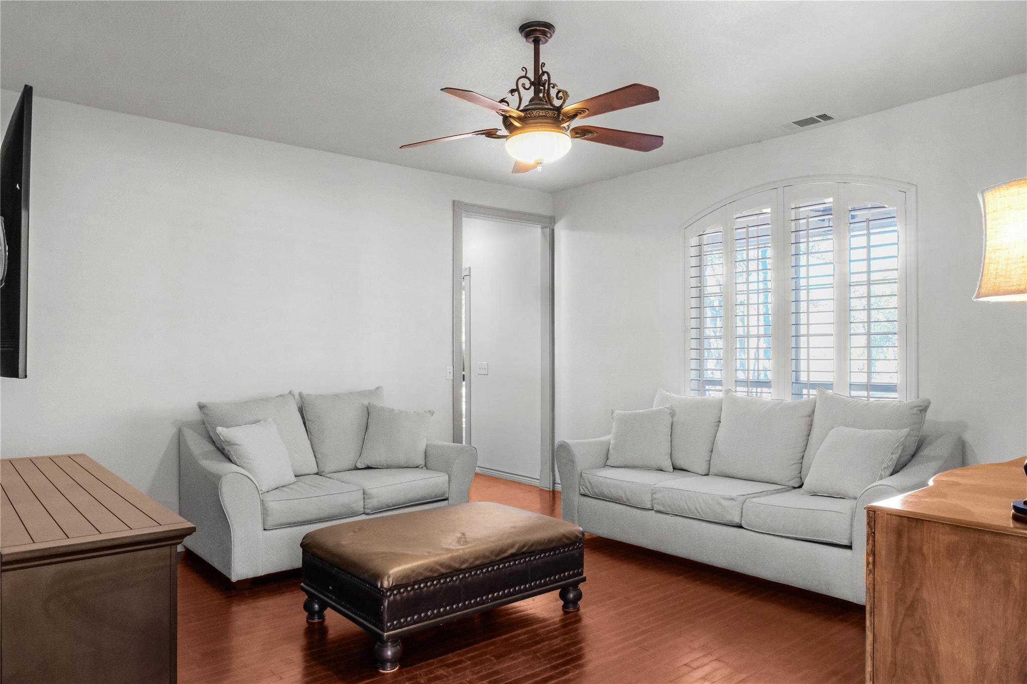 208 Sendero Cv, Cedar Creek, TX 78612