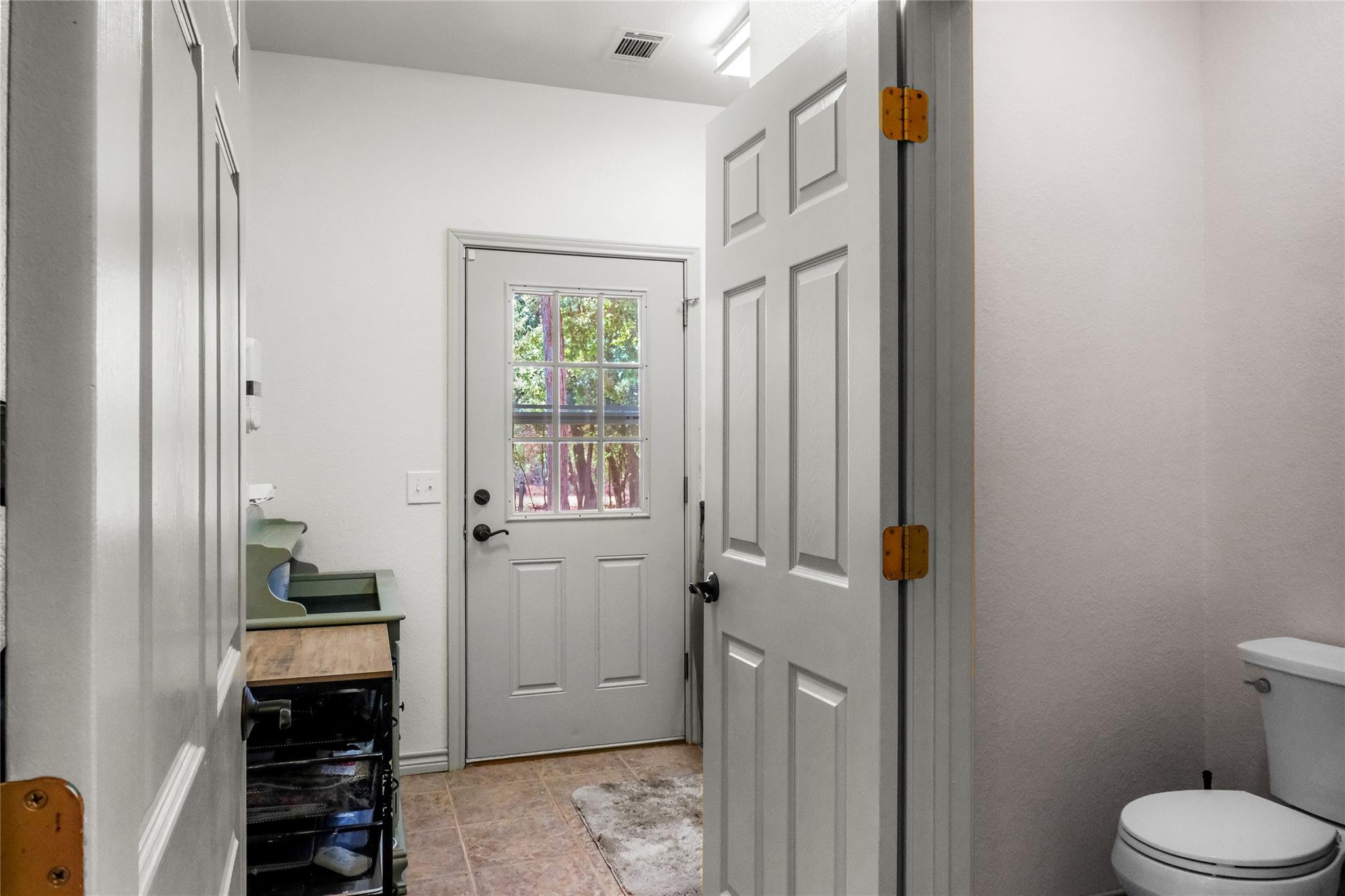 208 Sendero Cv, Cedar Creek, TX 78612