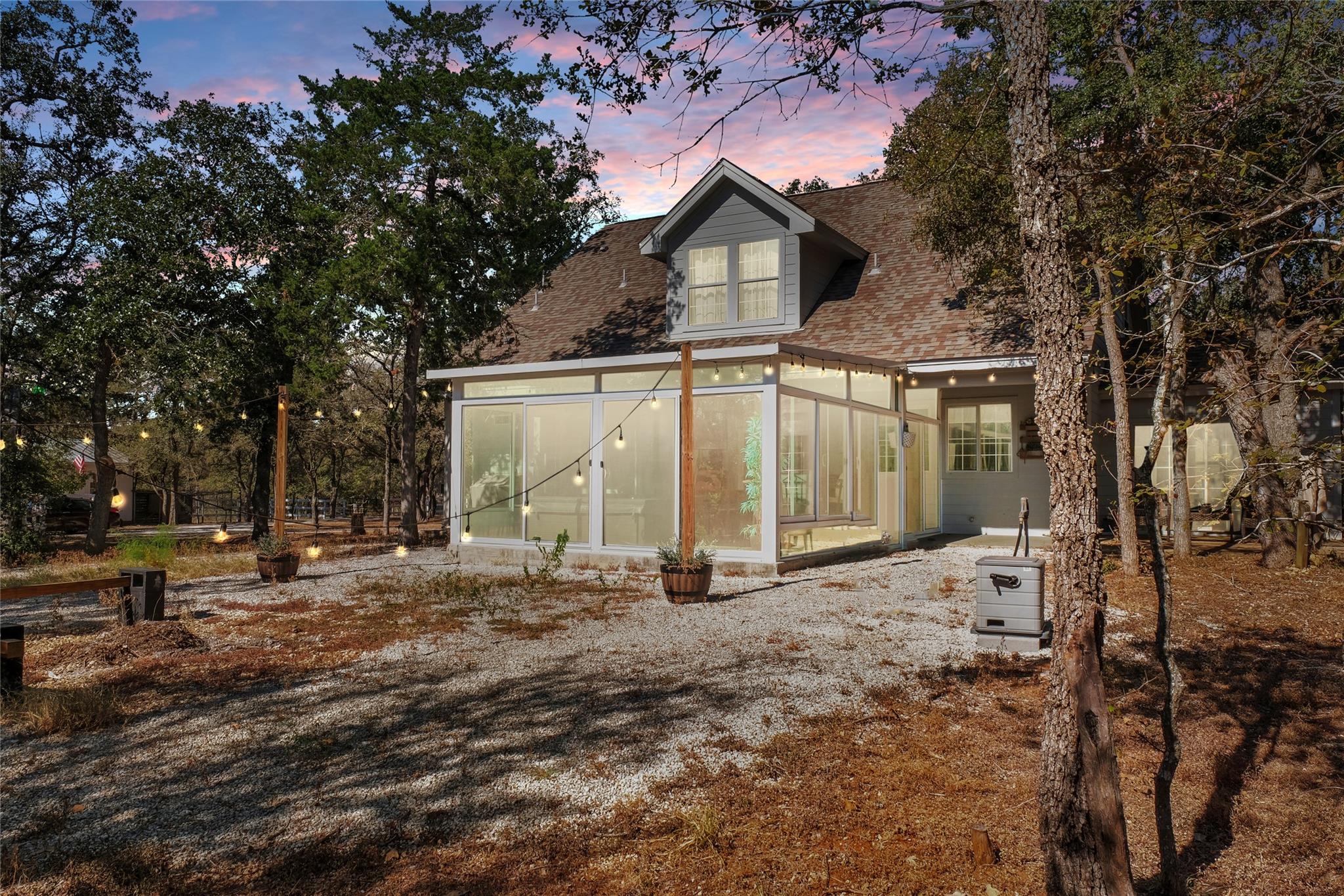 208 Sendero Cv, Cedar Creek, TX 78612